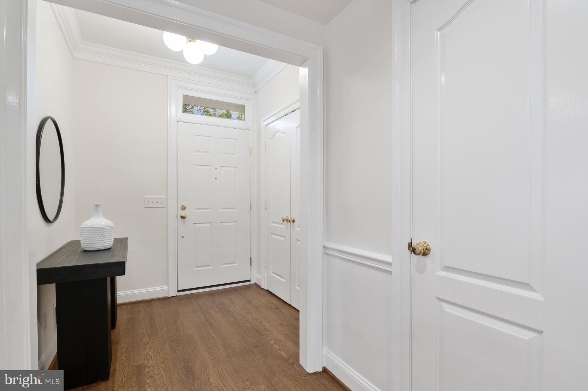 Real estate listing preview #4