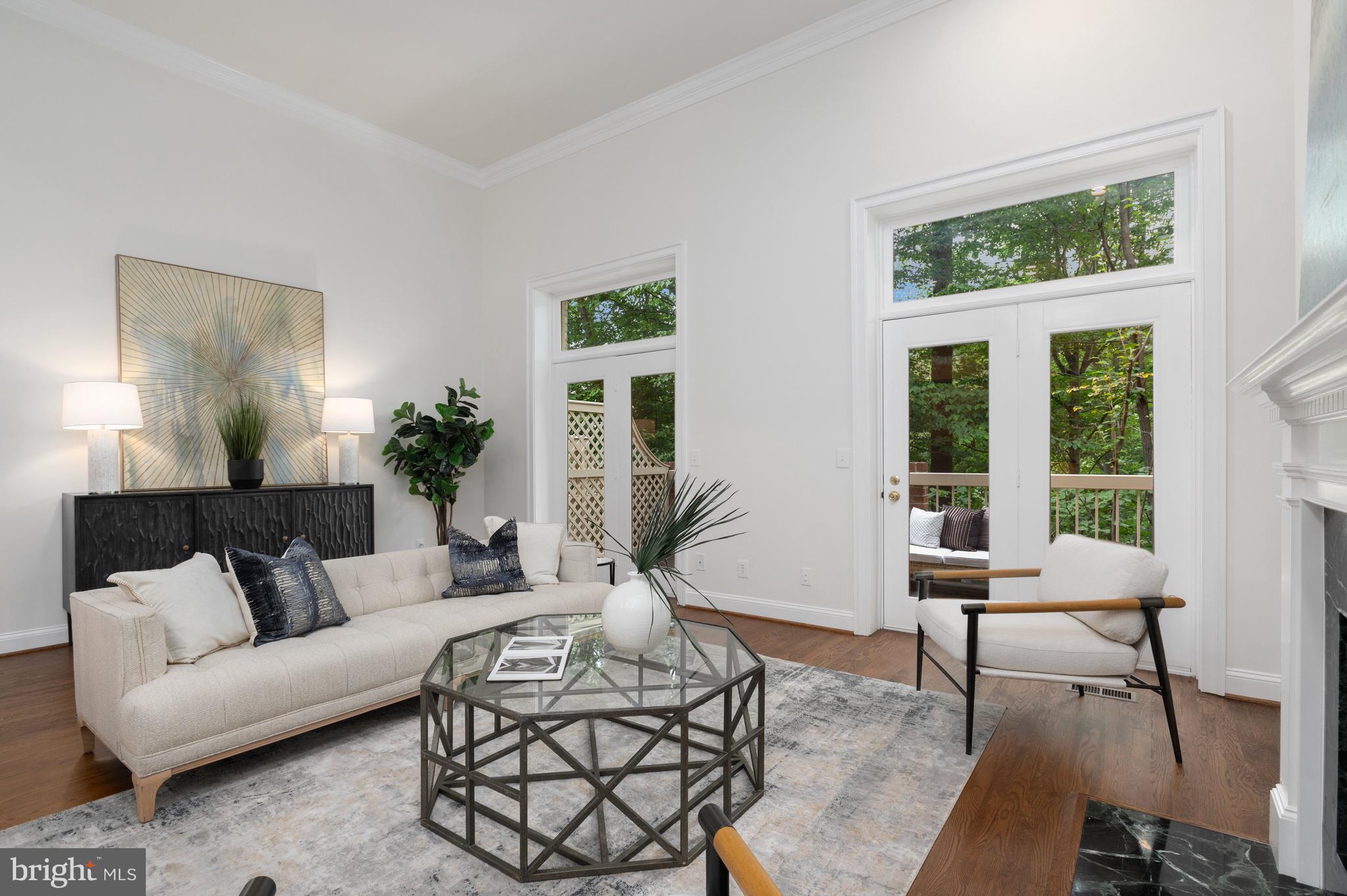 Real estate listing preview #10