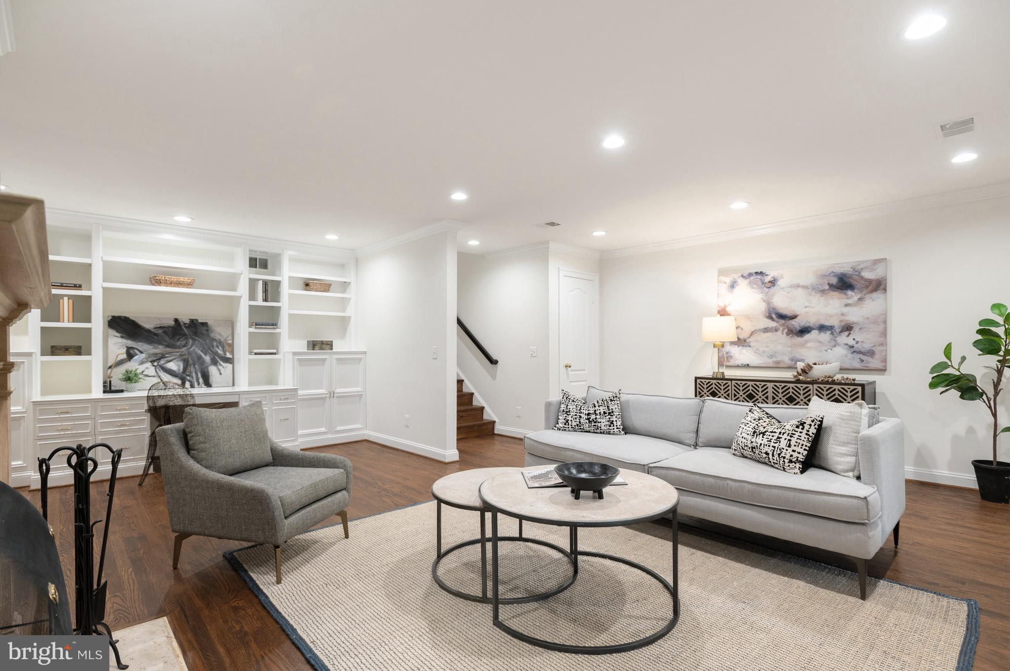 Real estate listing preview #26