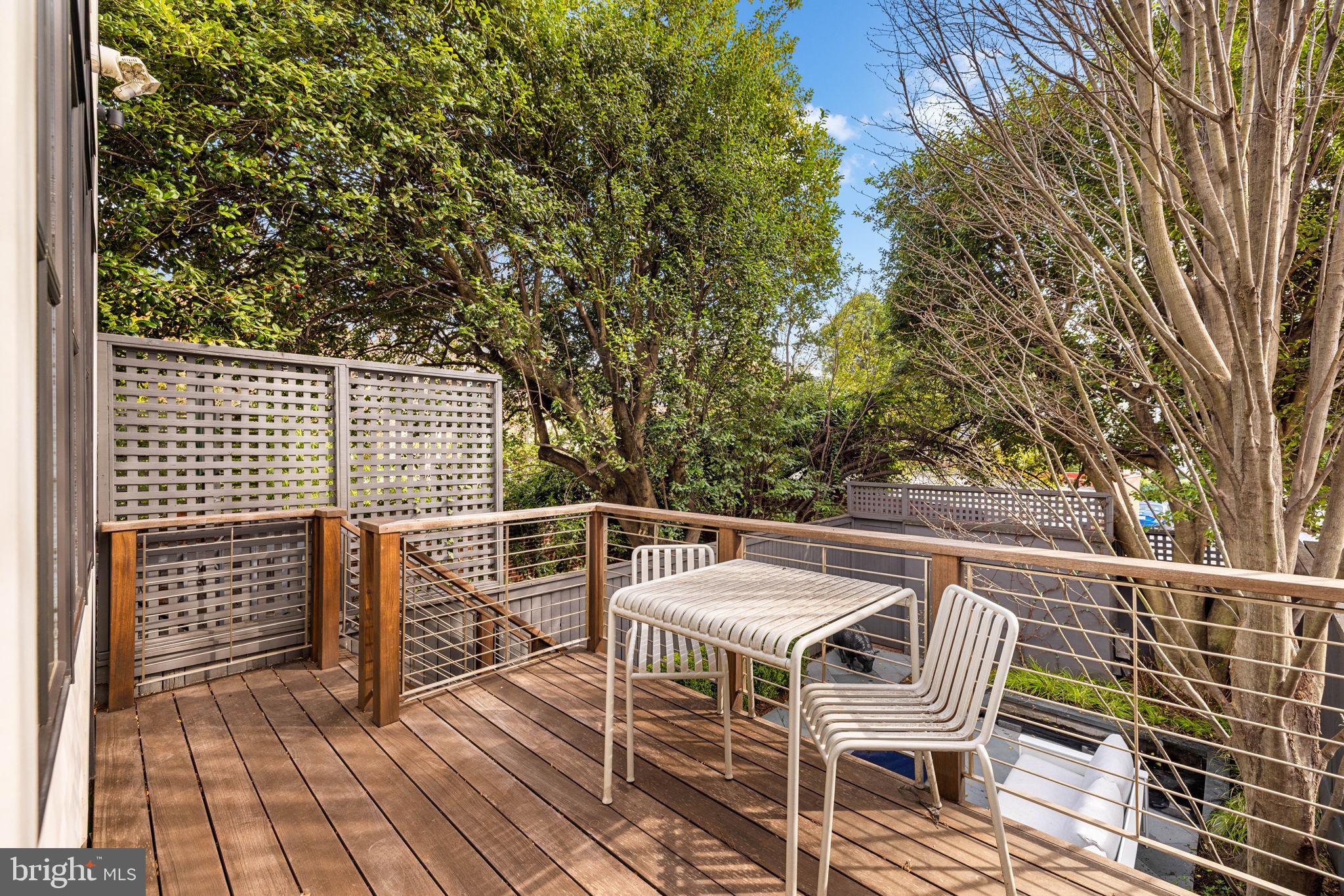 Real estate listing preview #18