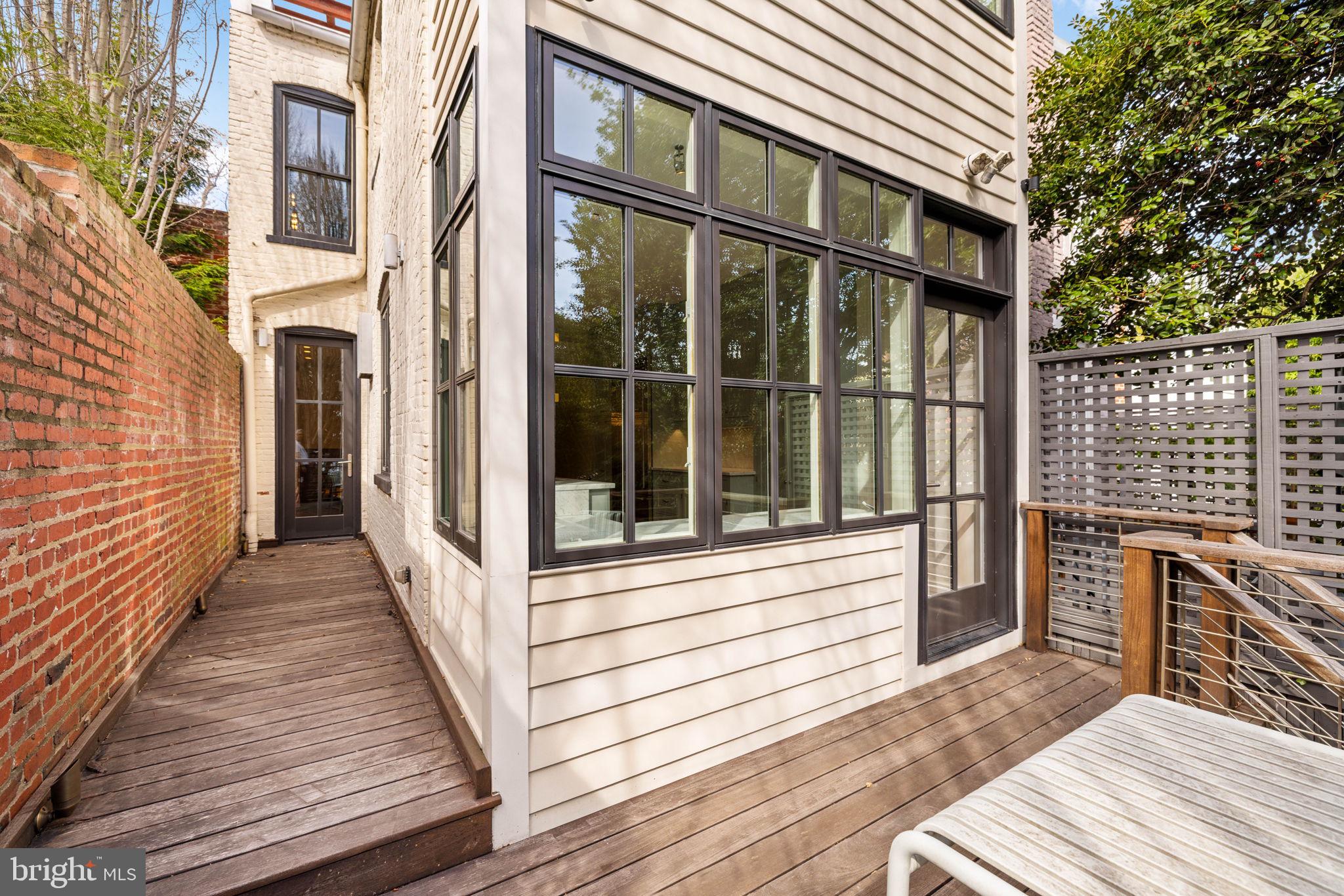 Real estate listing preview #20