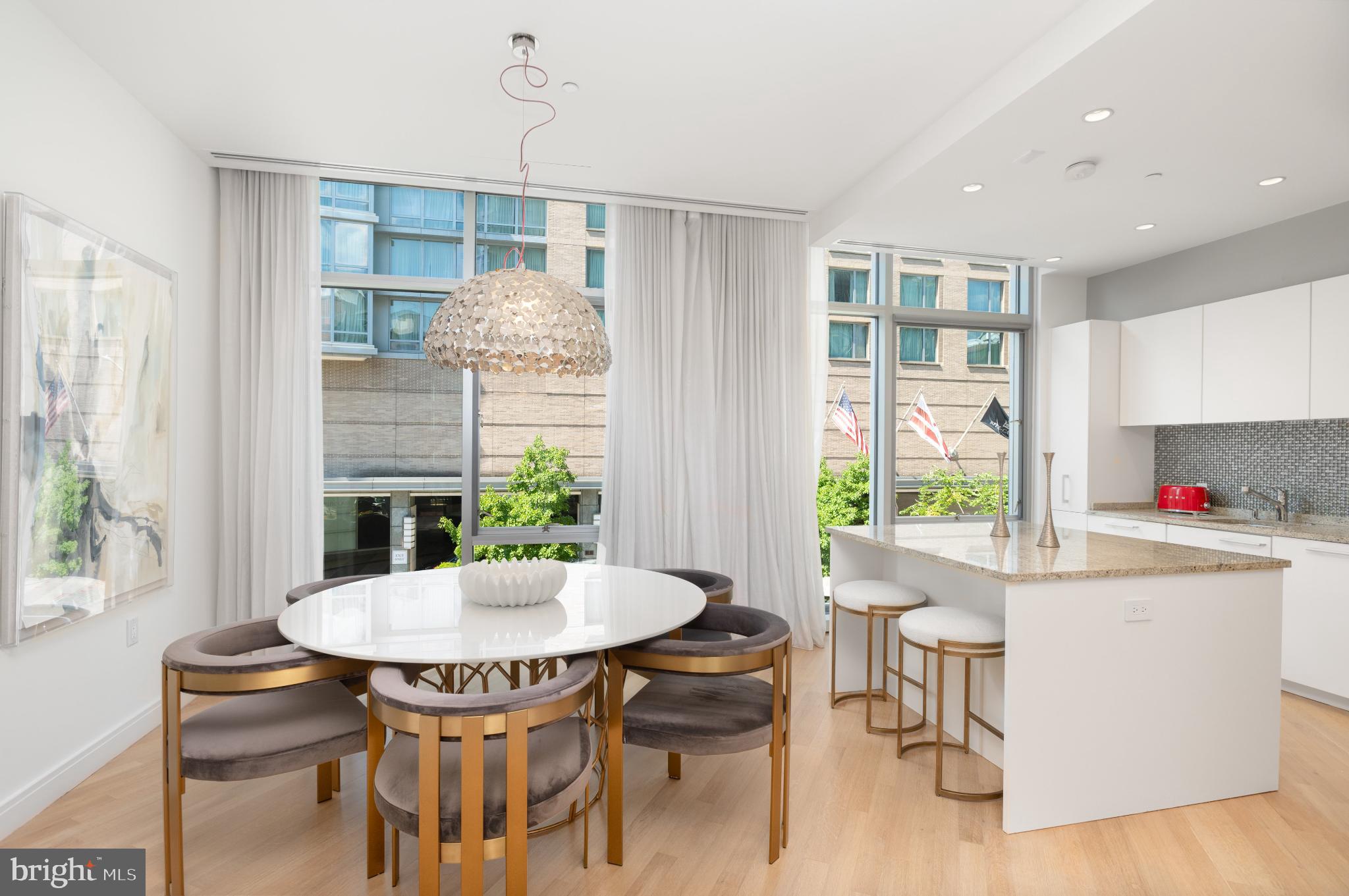 Real estate listing preview #5