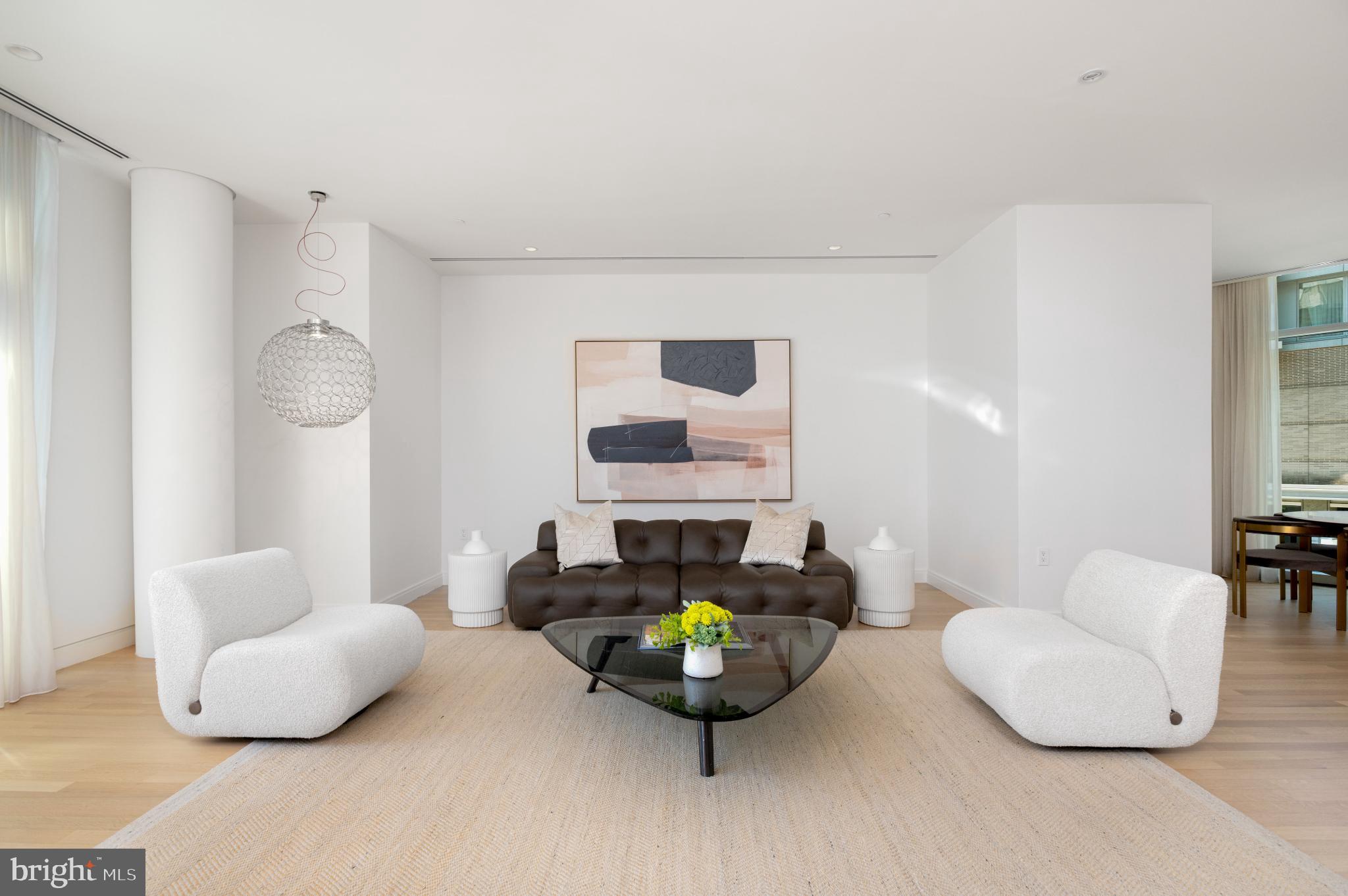 Real estate listing preview #4