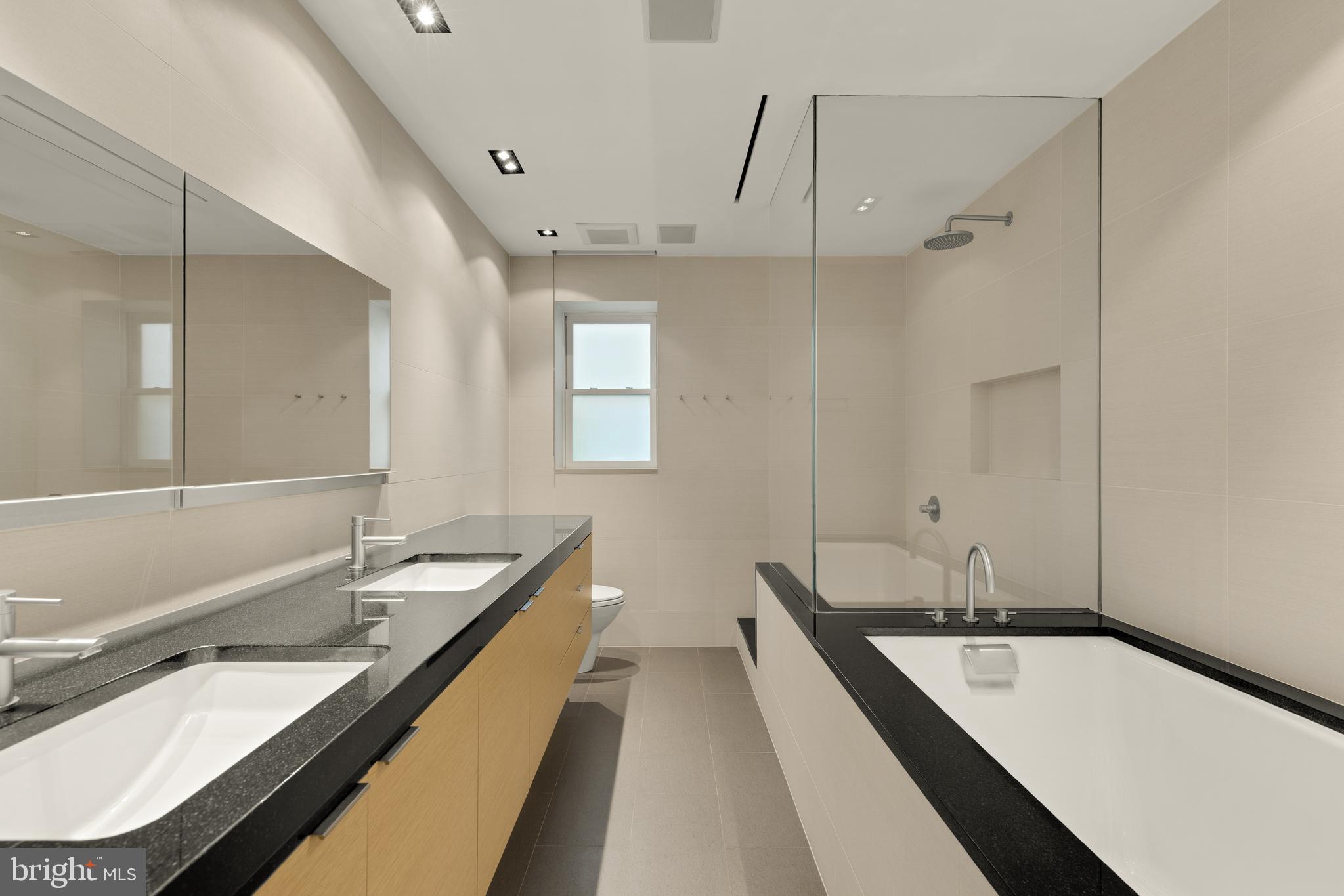 Real estate listing preview #28