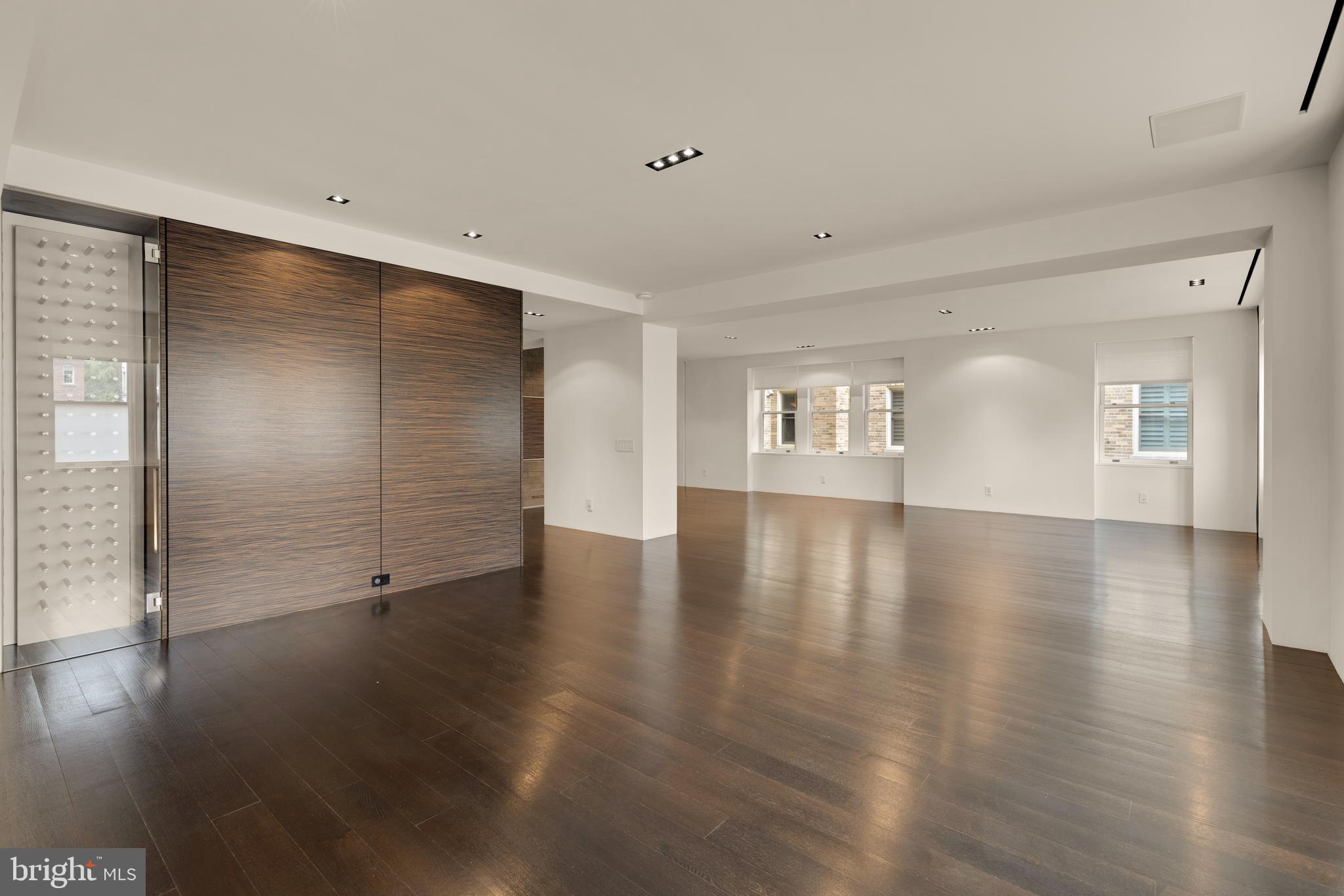 Real estate listing preview #15