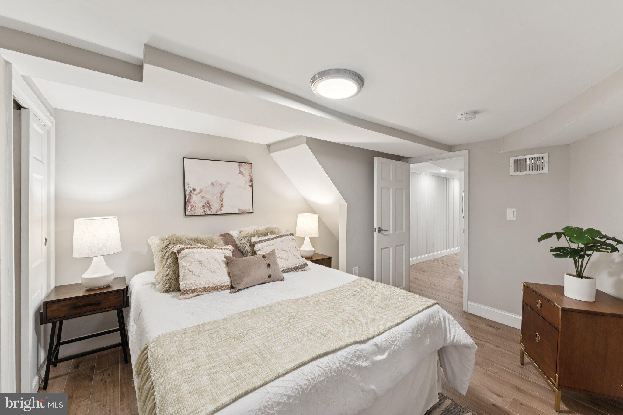 Real estate listing preview #31