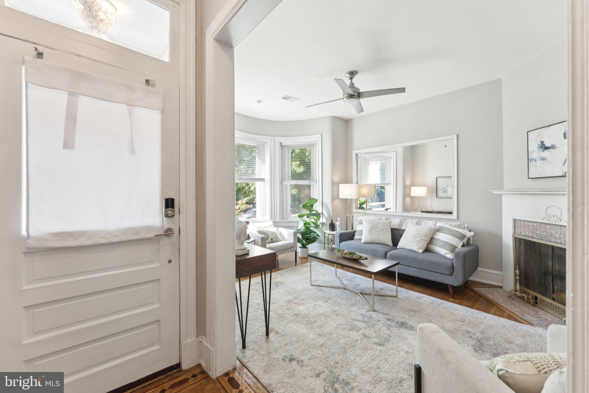 Real estate listing preview #3