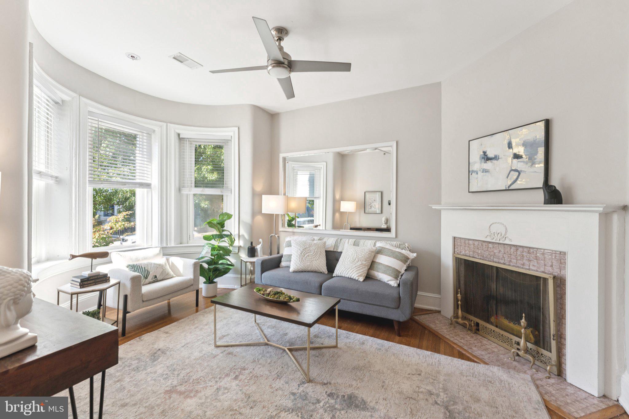 Real estate listing preview #4