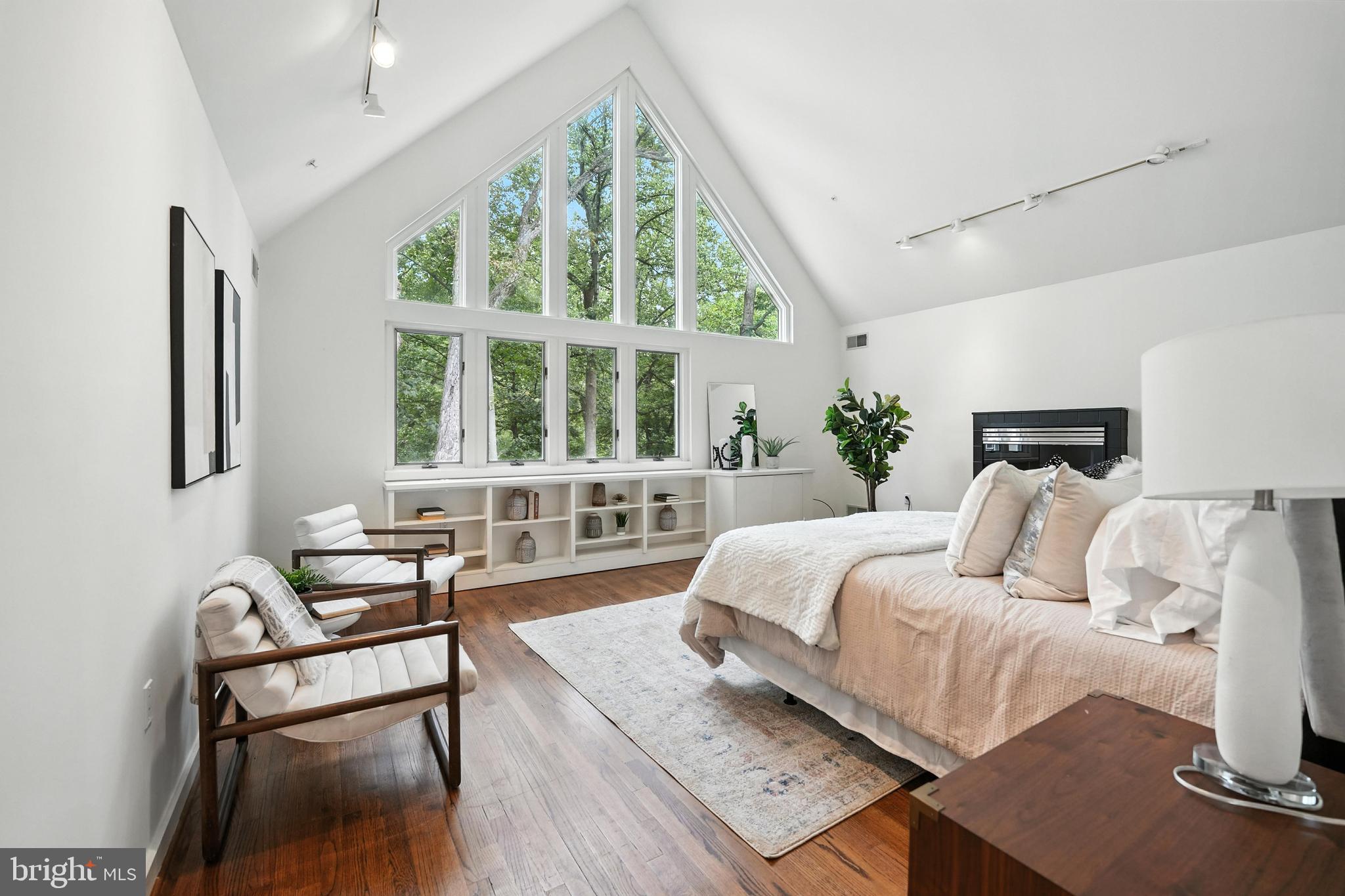 Real estate listing preview #28