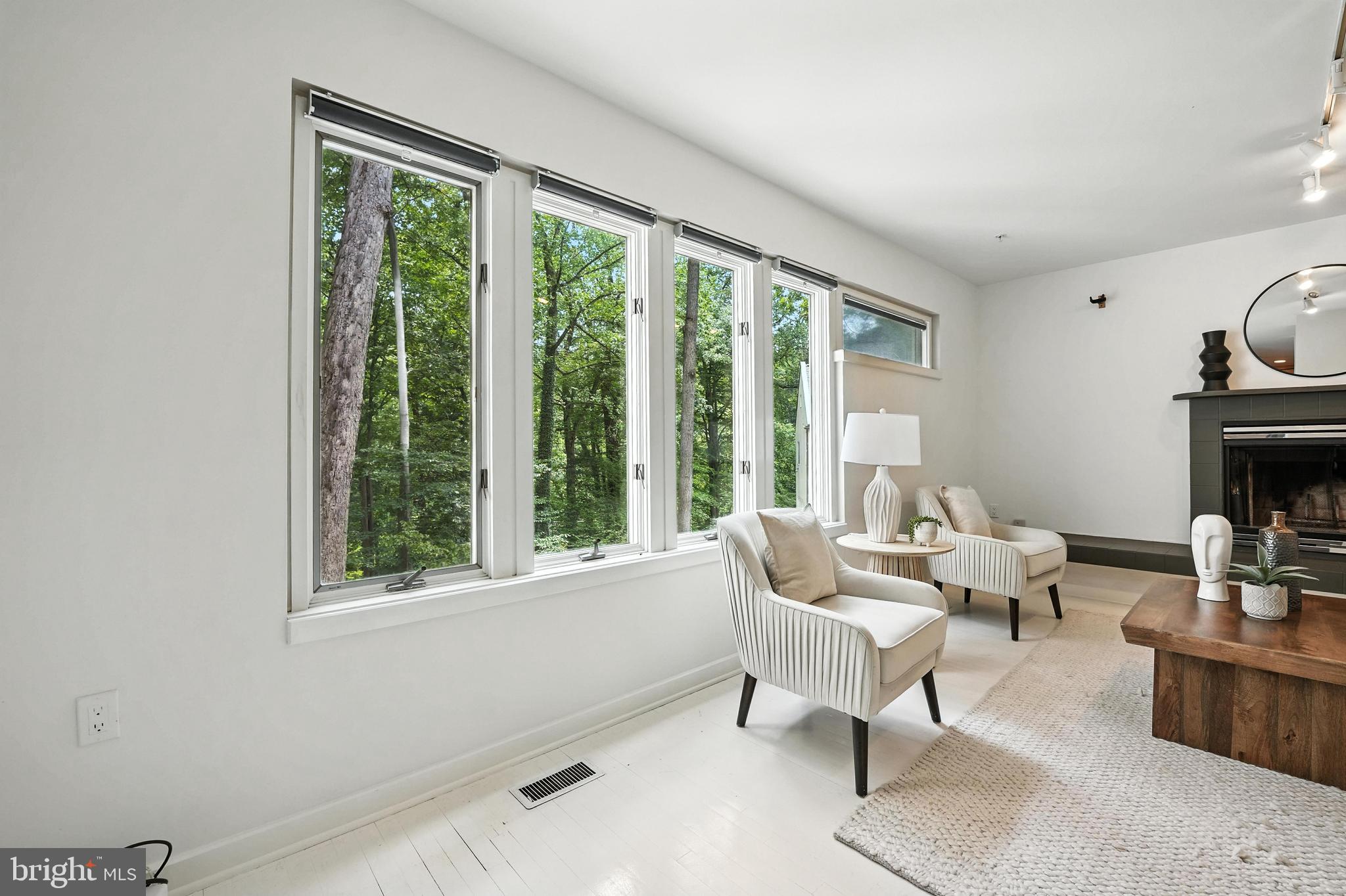 Real estate listing preview #20