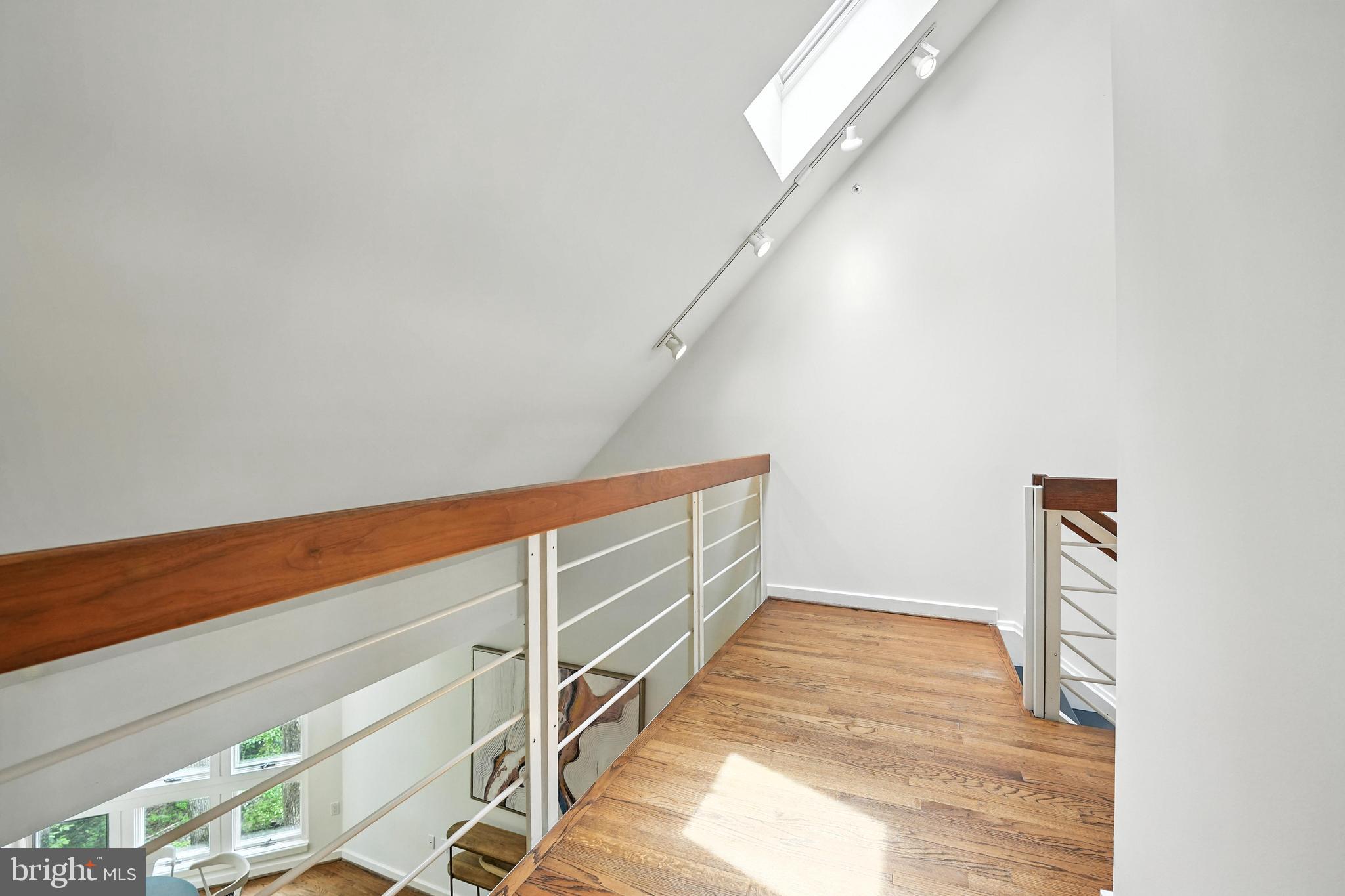 Real estate listing preview #26