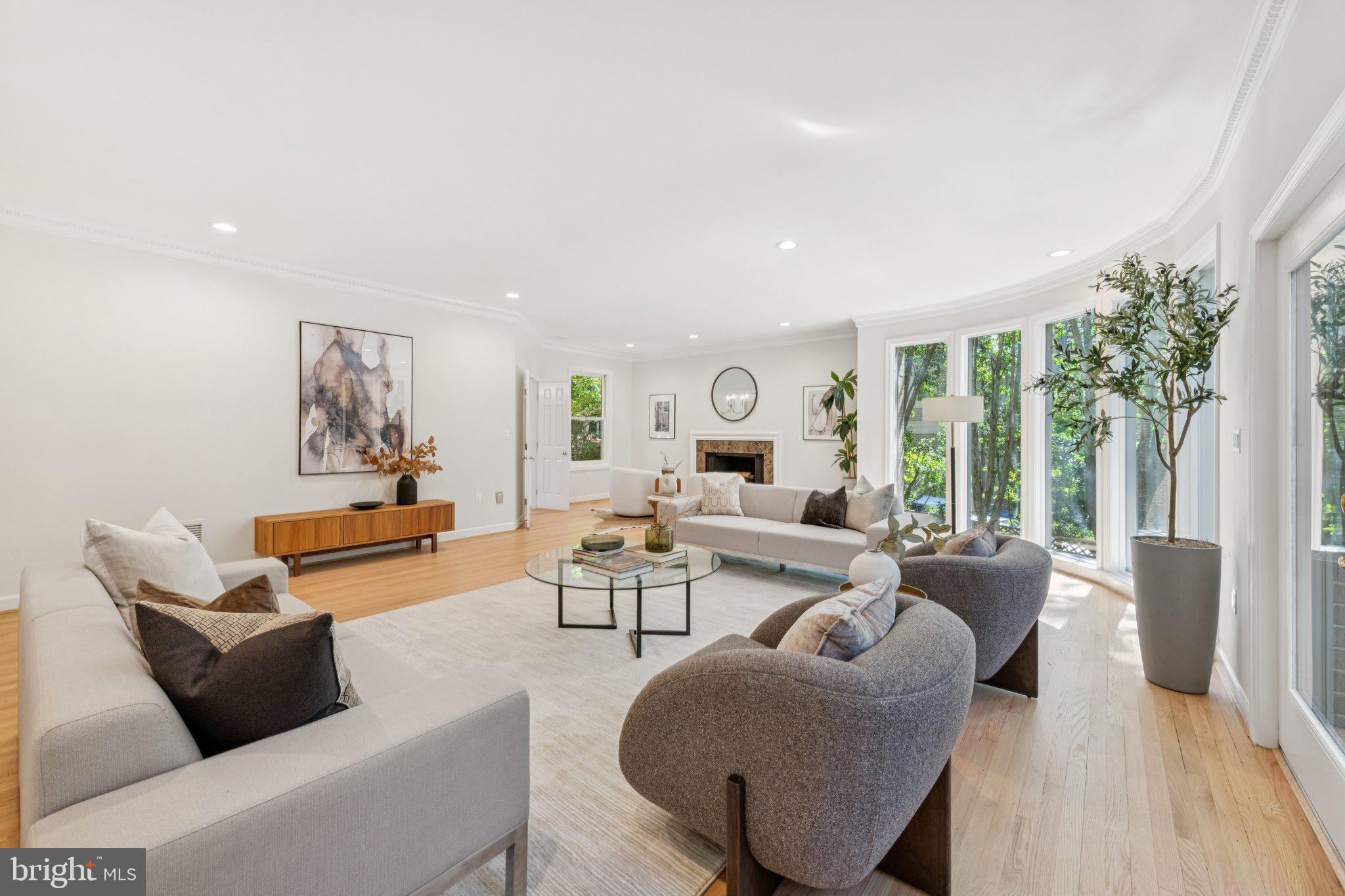 Real estate listing preview #7