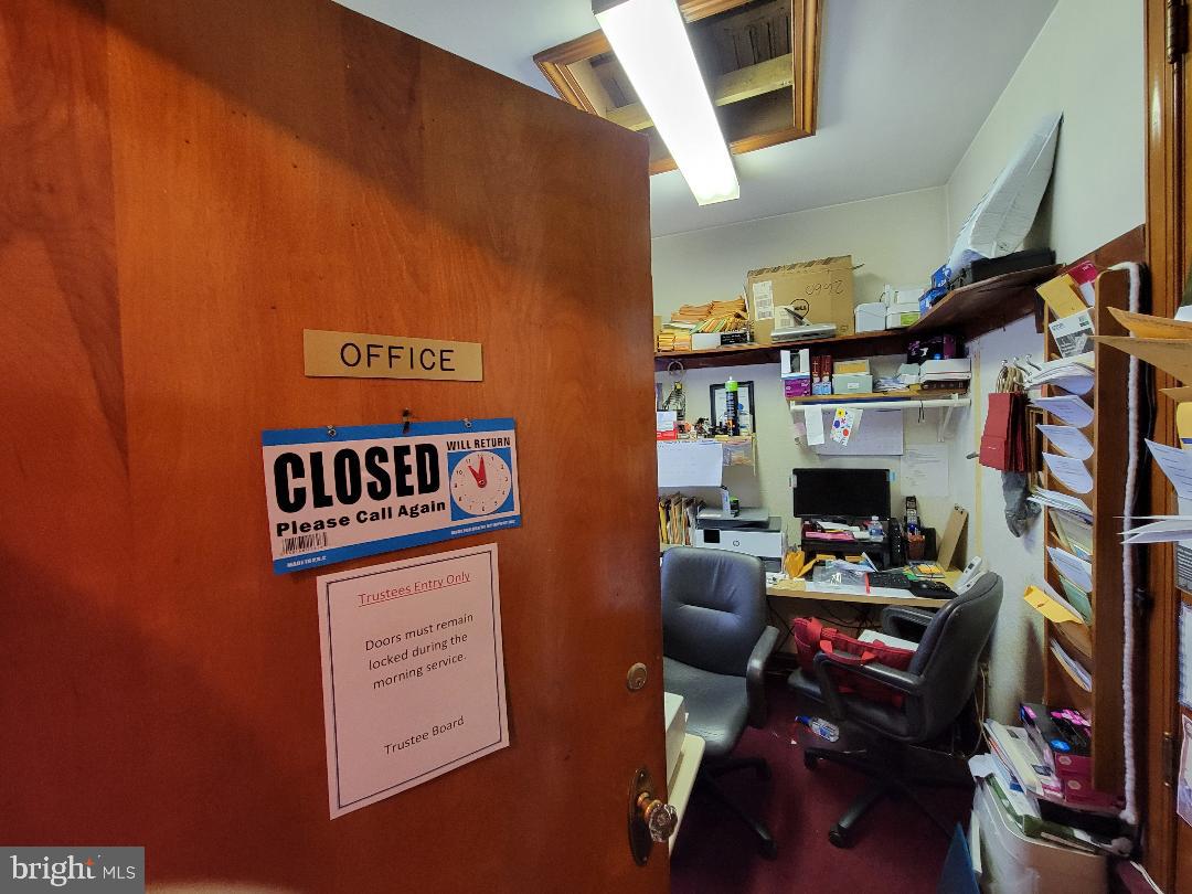 Real estate listing preview #23