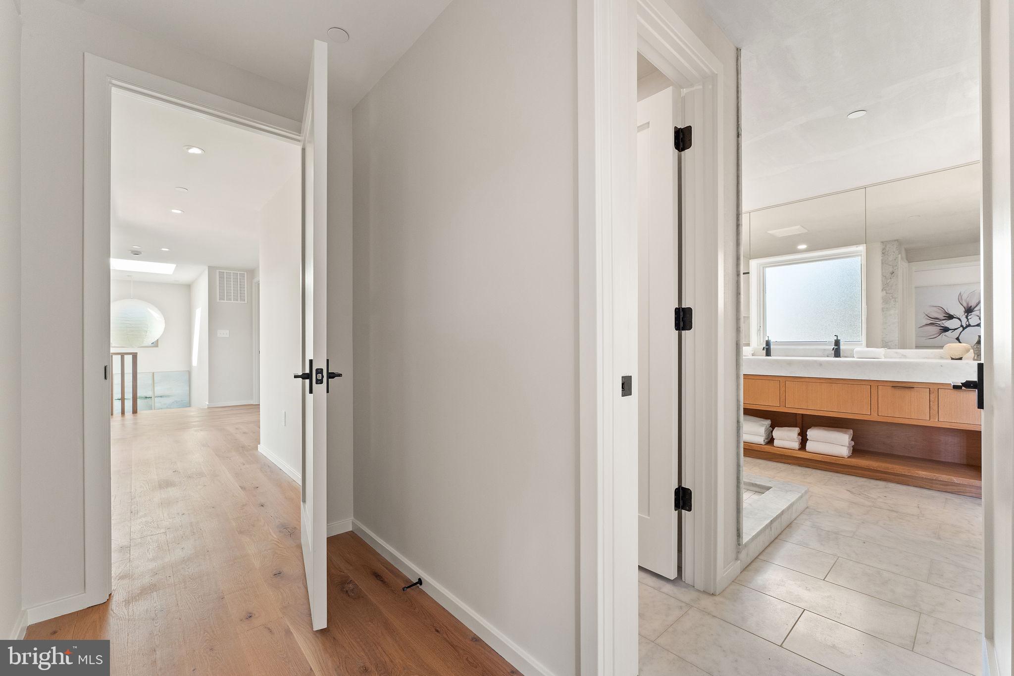 Real estate listing preview #36