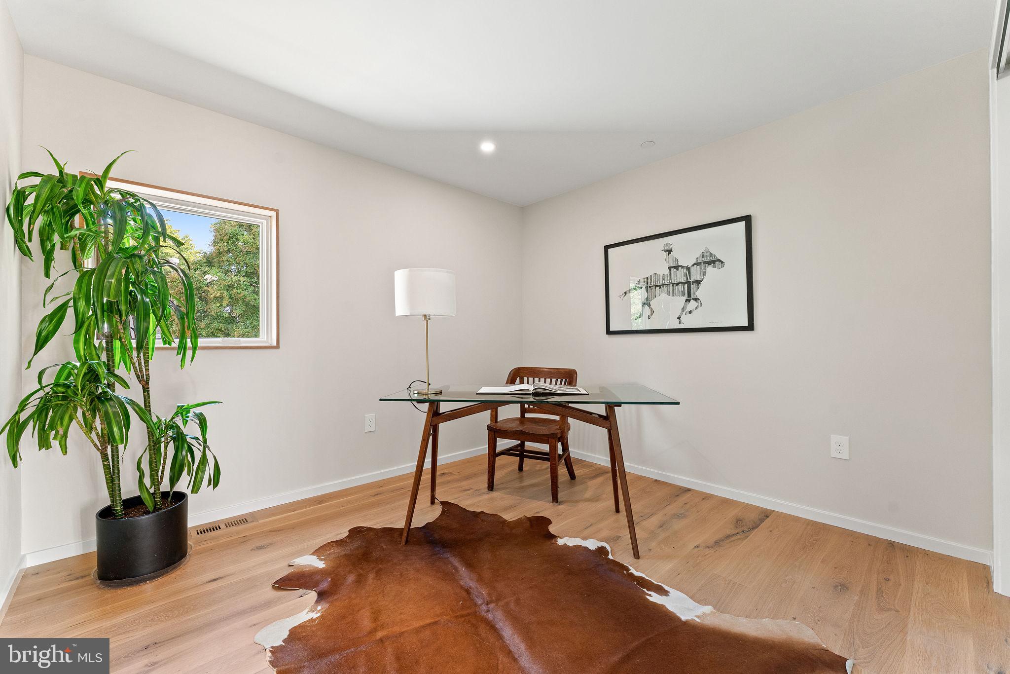 Real estate listing preview #47