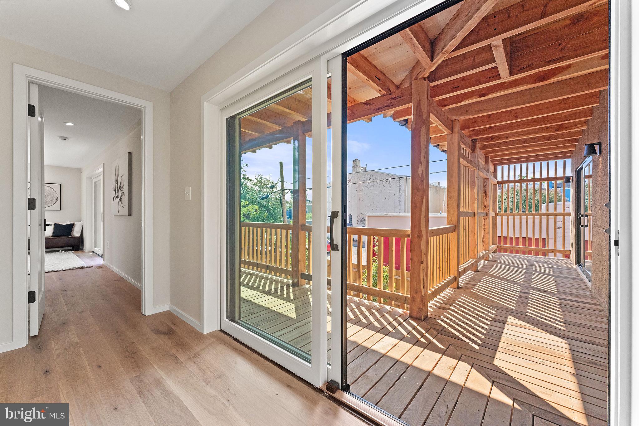 Real estate listing preview #29