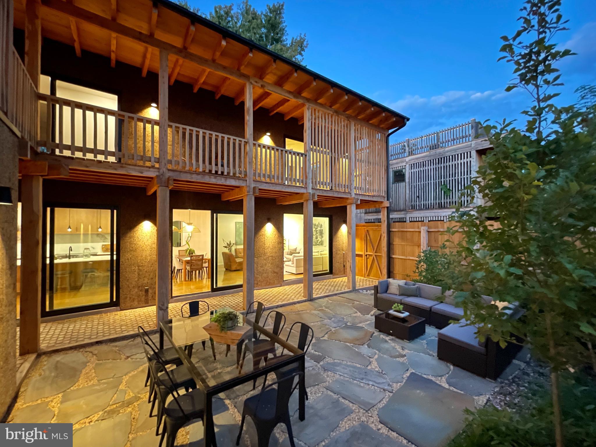 Real estate listing preview #18