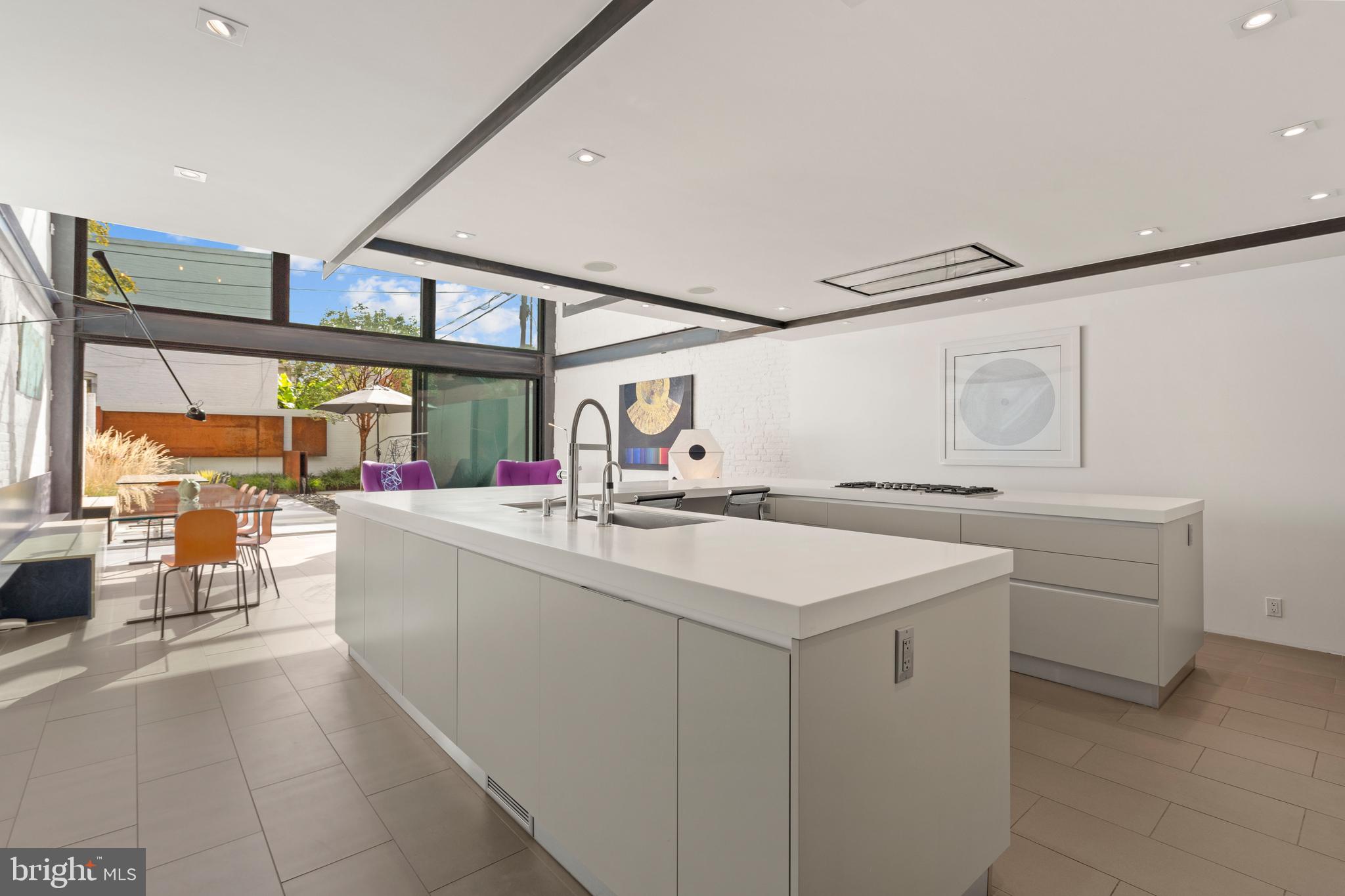 Real estate listing preview #15