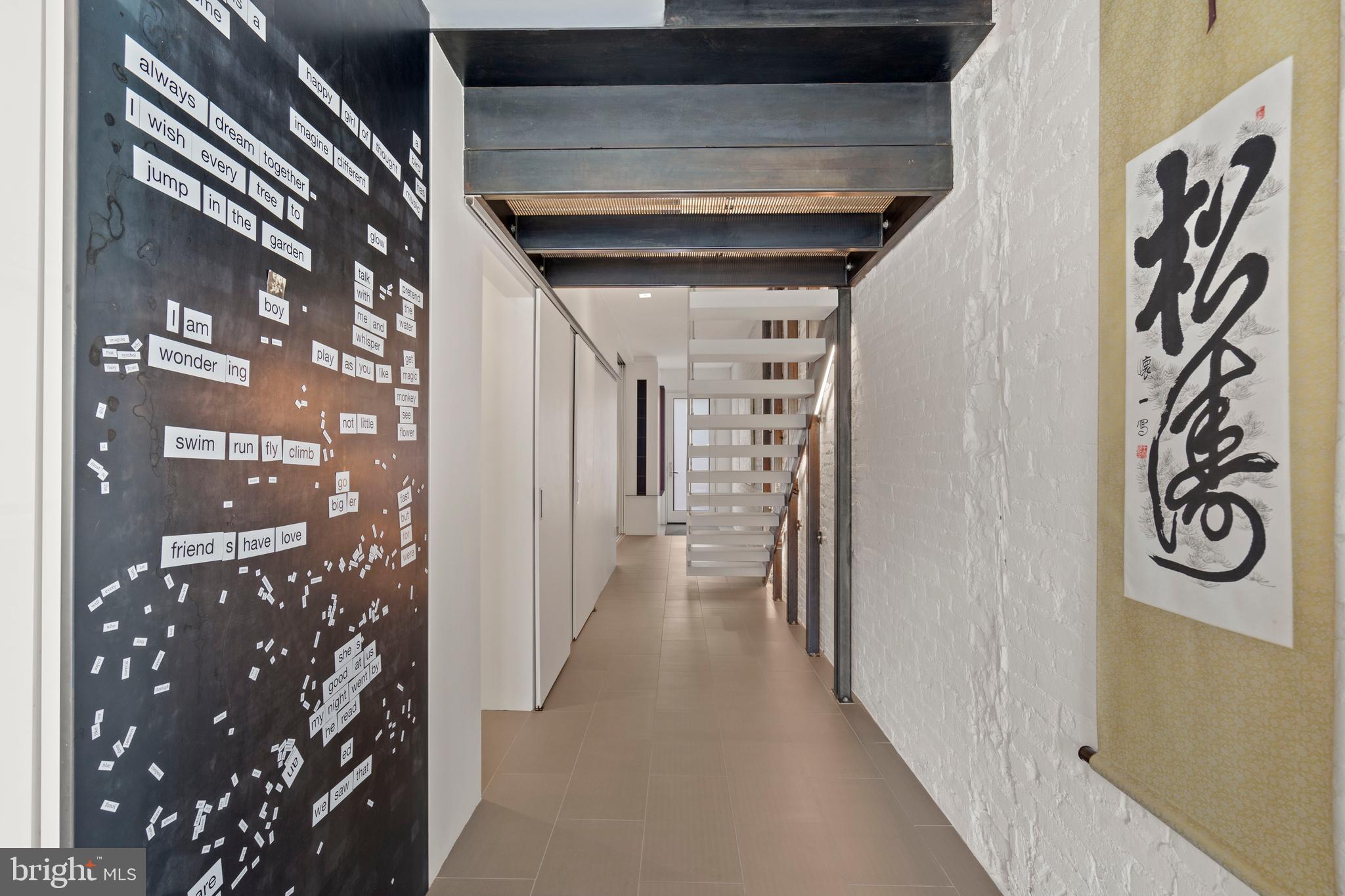 Real estate listing preview #18