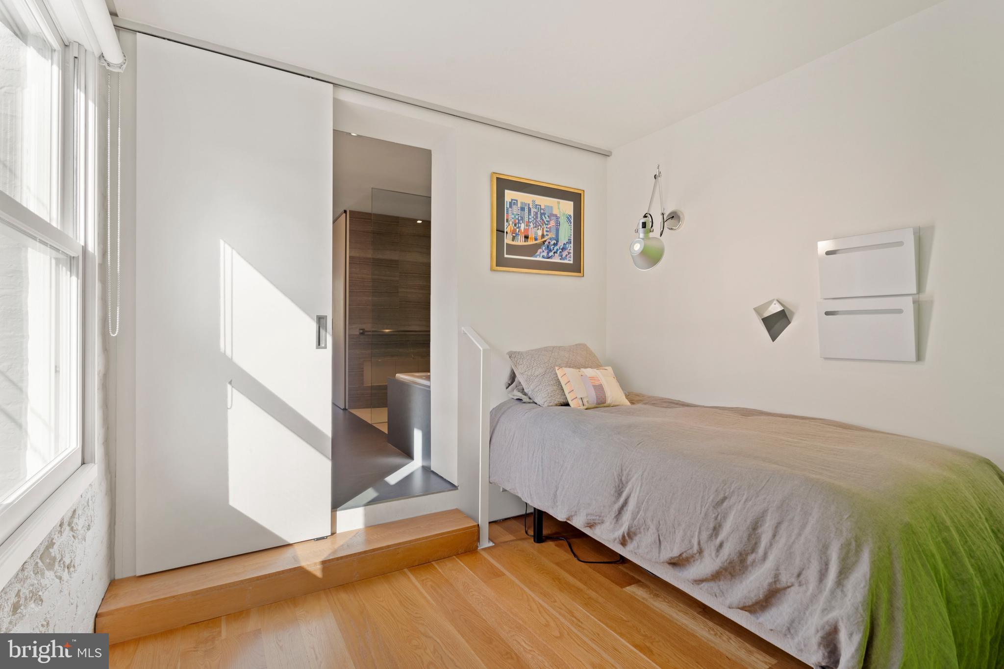 Real estate listing preview #27