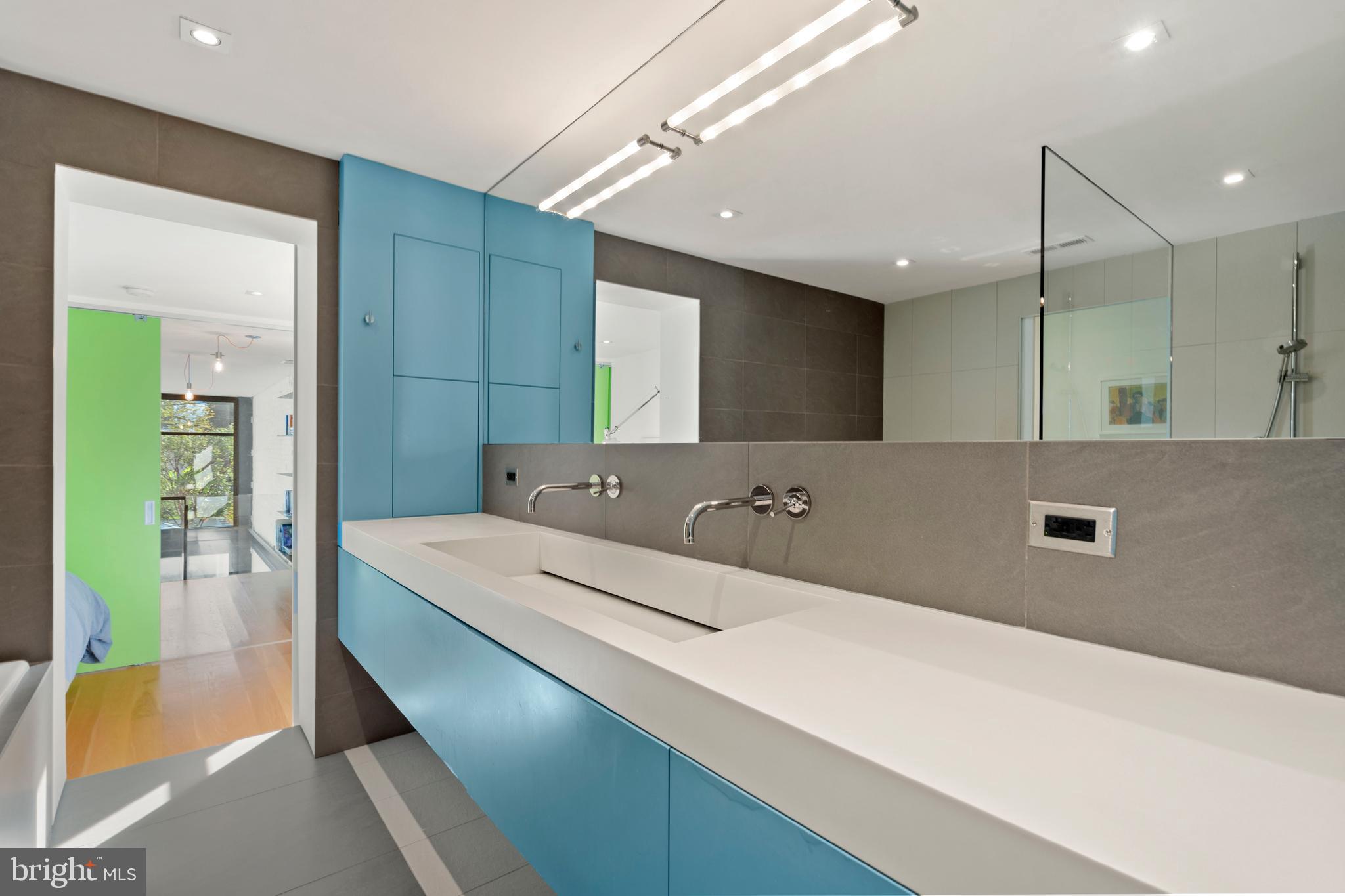 Real estate listing preview #31