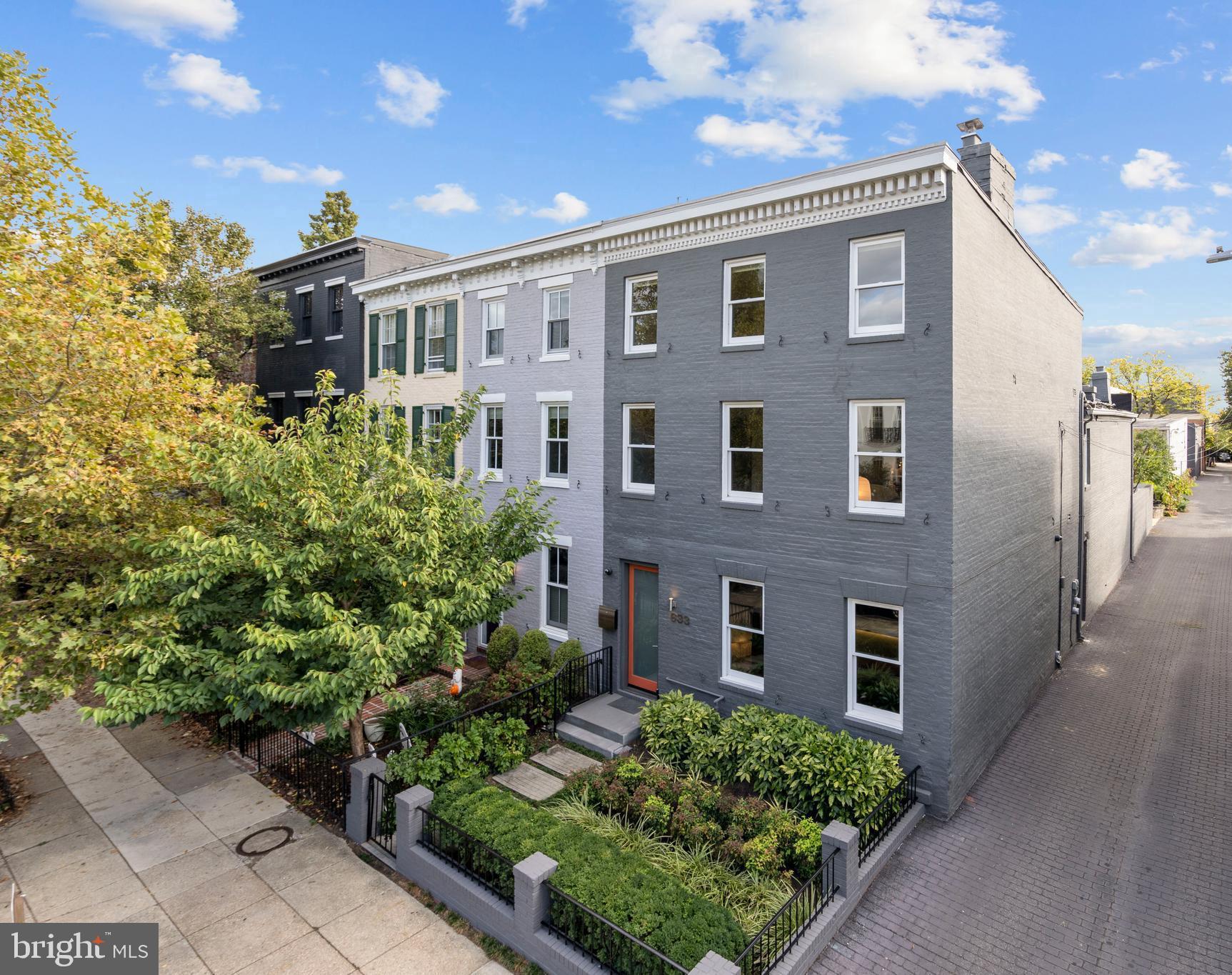 Real estate listing preview #47