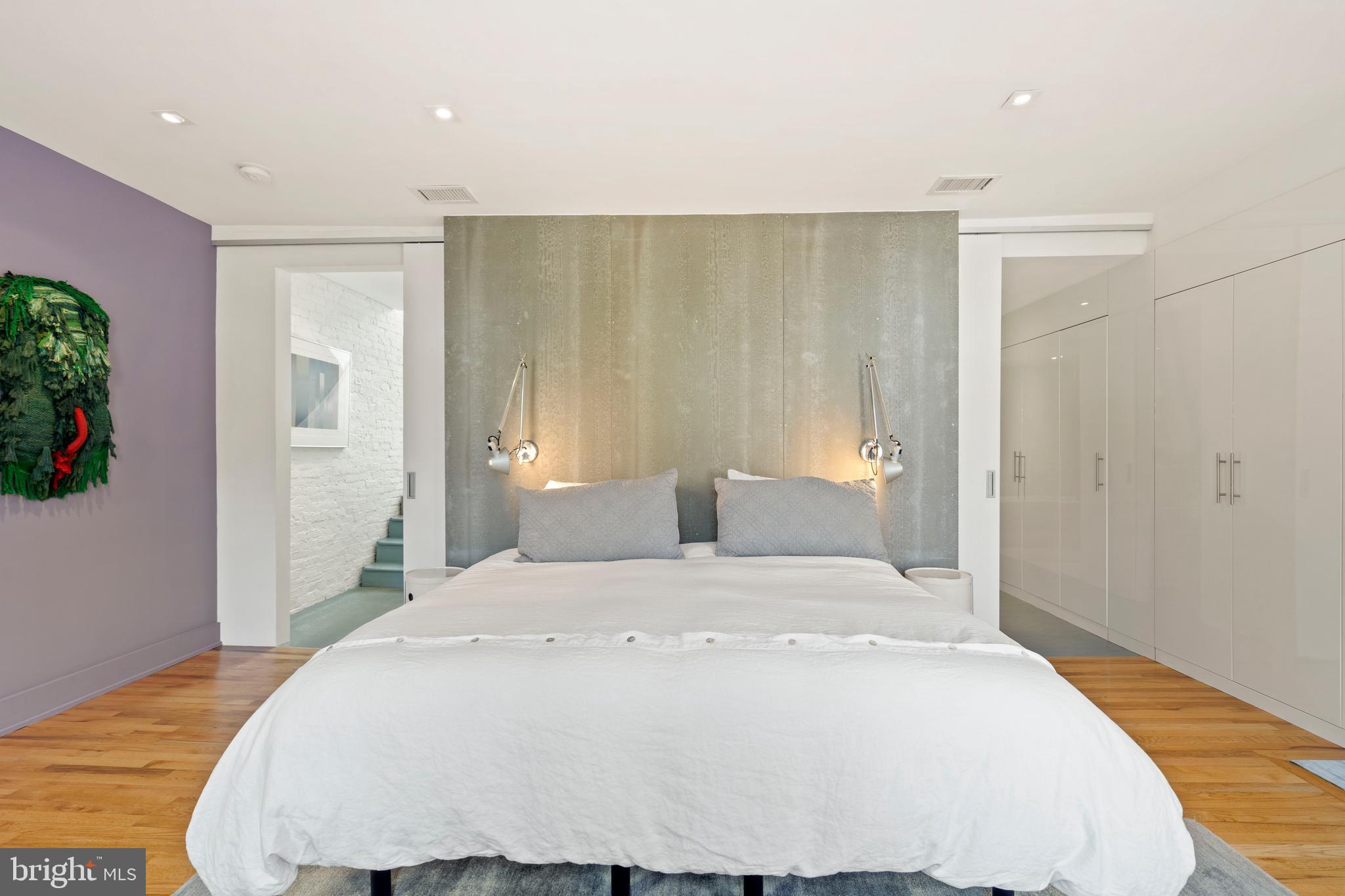 Real estate listing preview #25