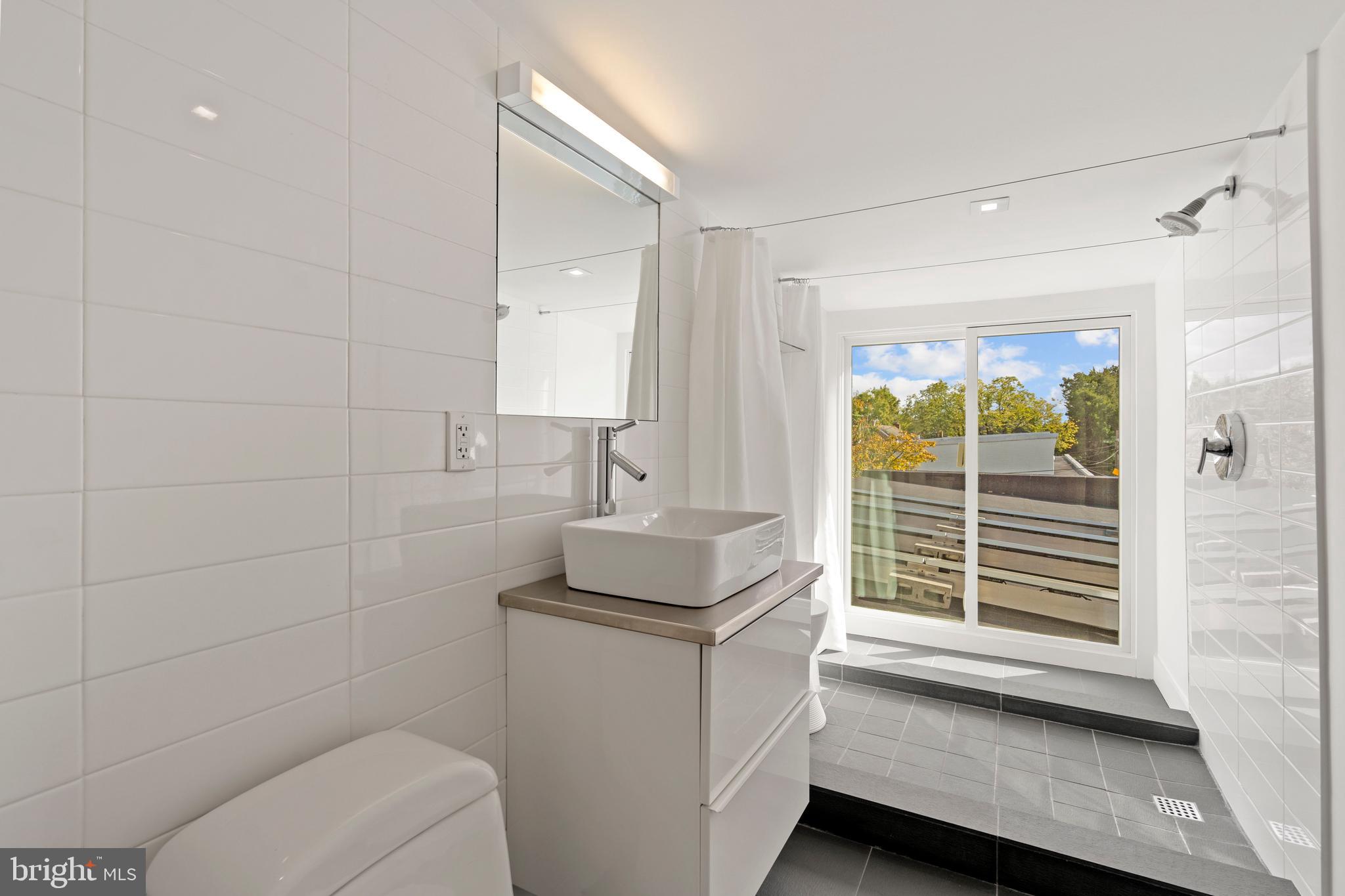 Real estate listing preview #40