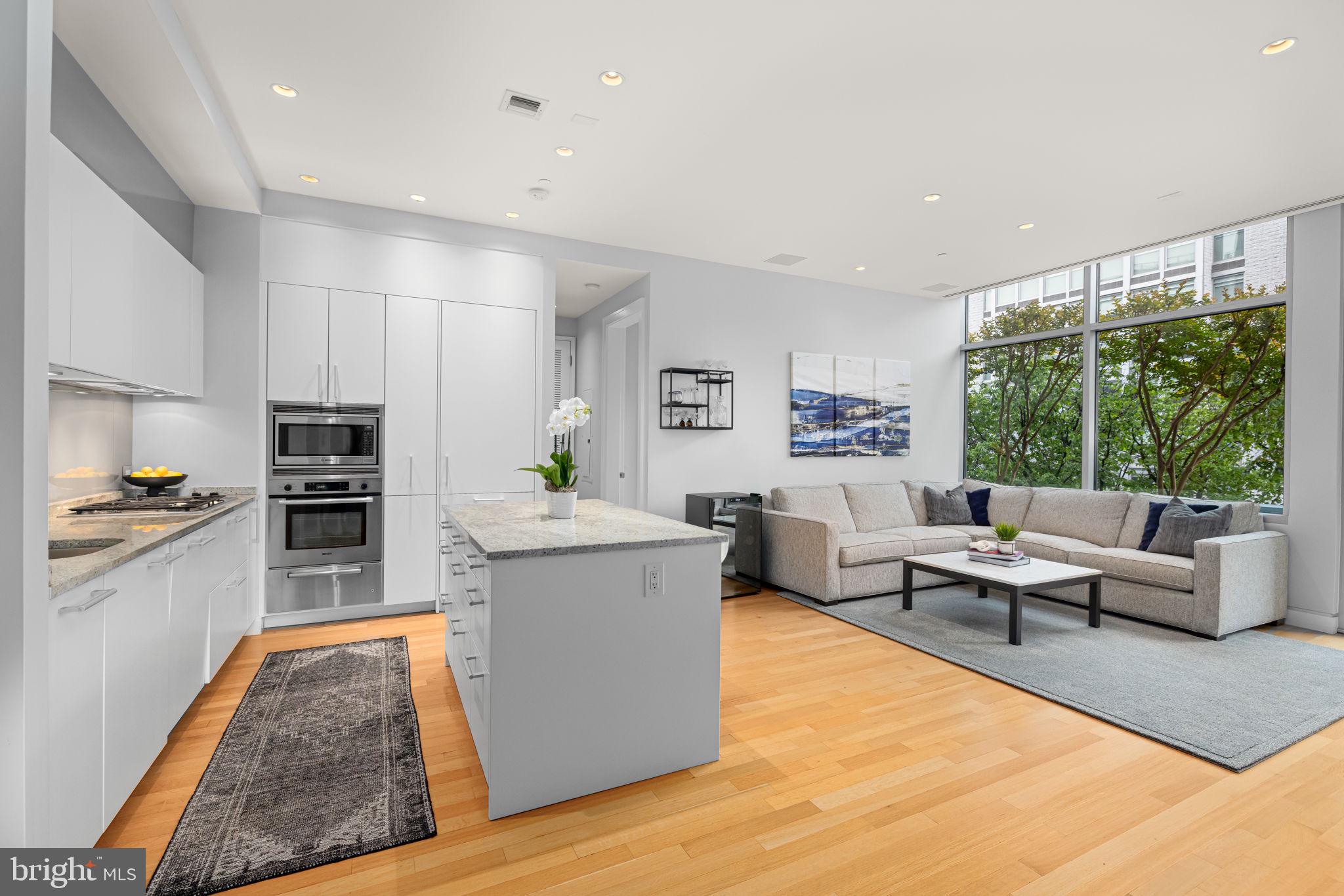 Real estate listing preview #4