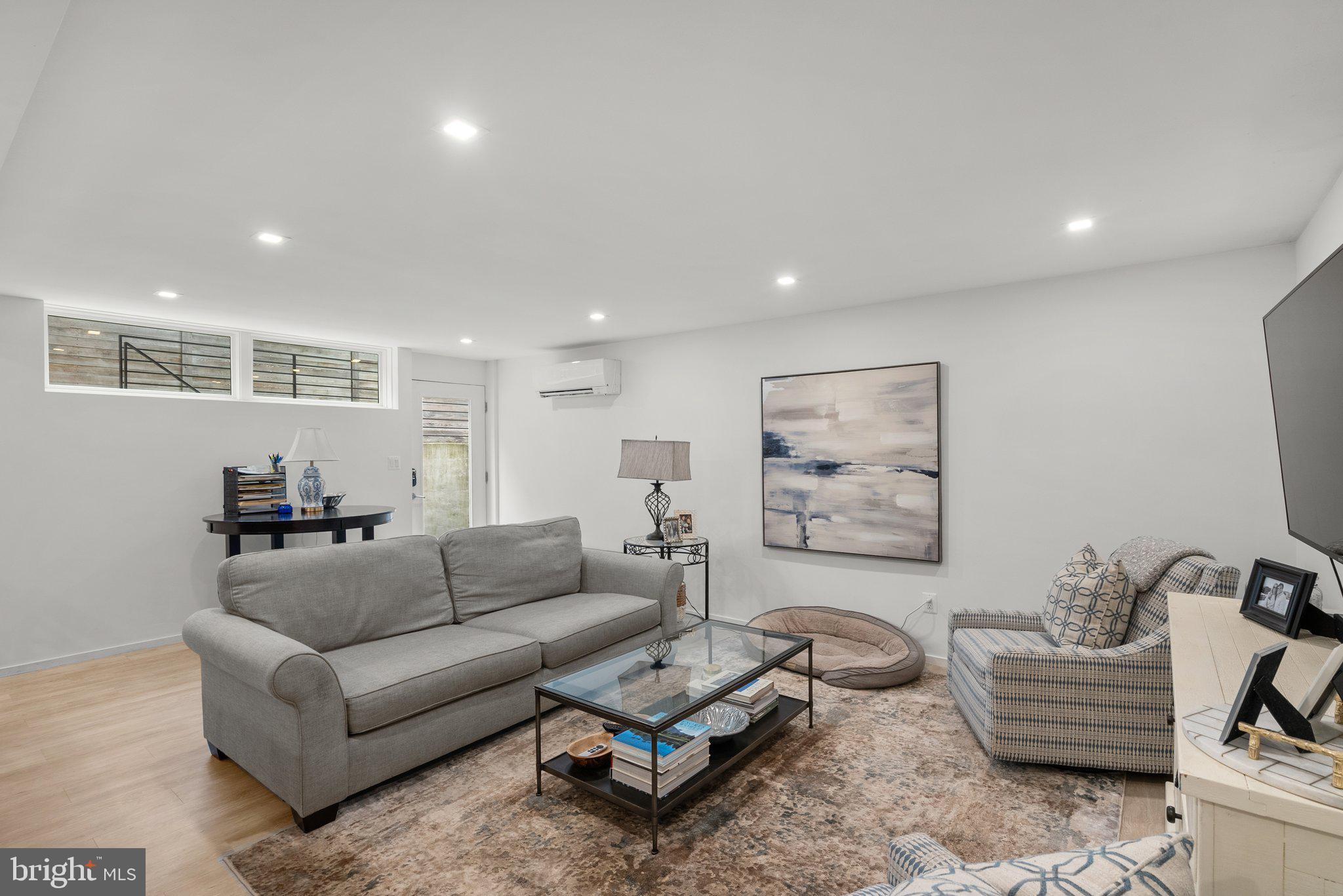 Real estate listing preview #46