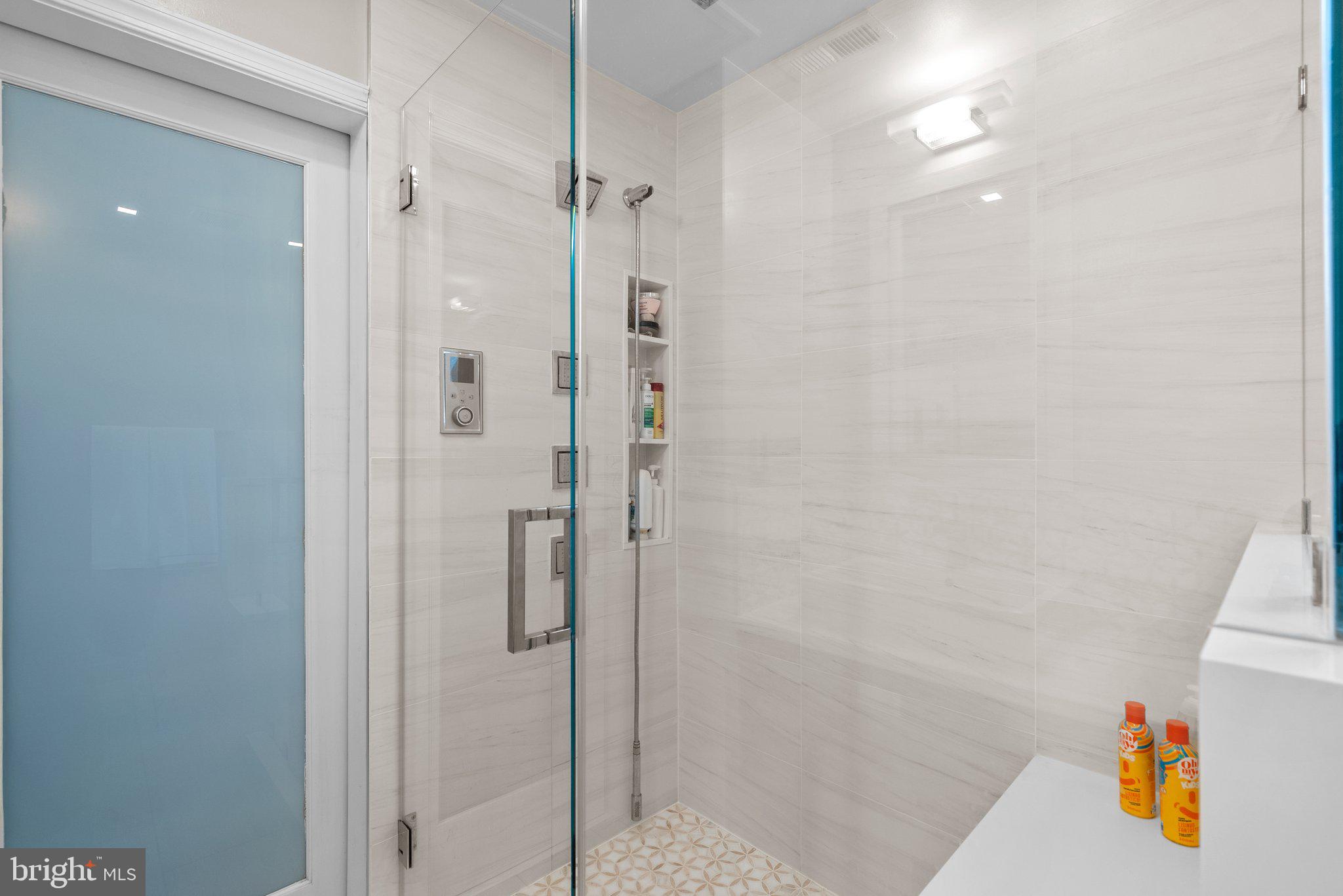 Real estate listing preview #28