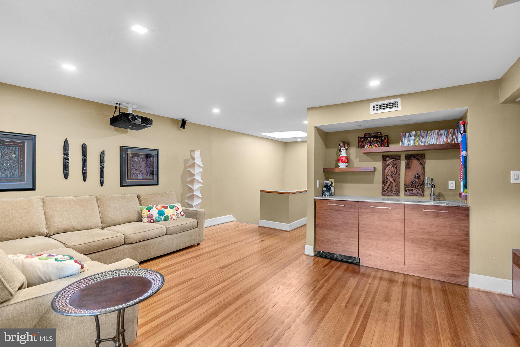 Real estate listing preview #40