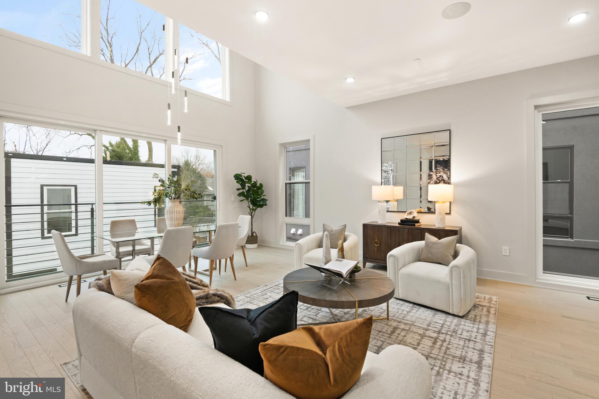 Real estate listing preview #13