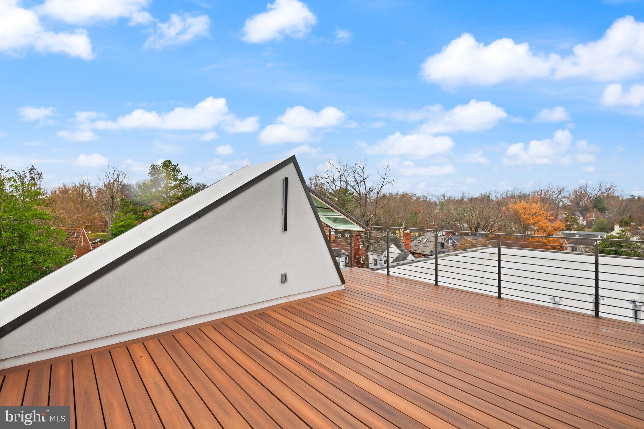 Real estate listing preview #35