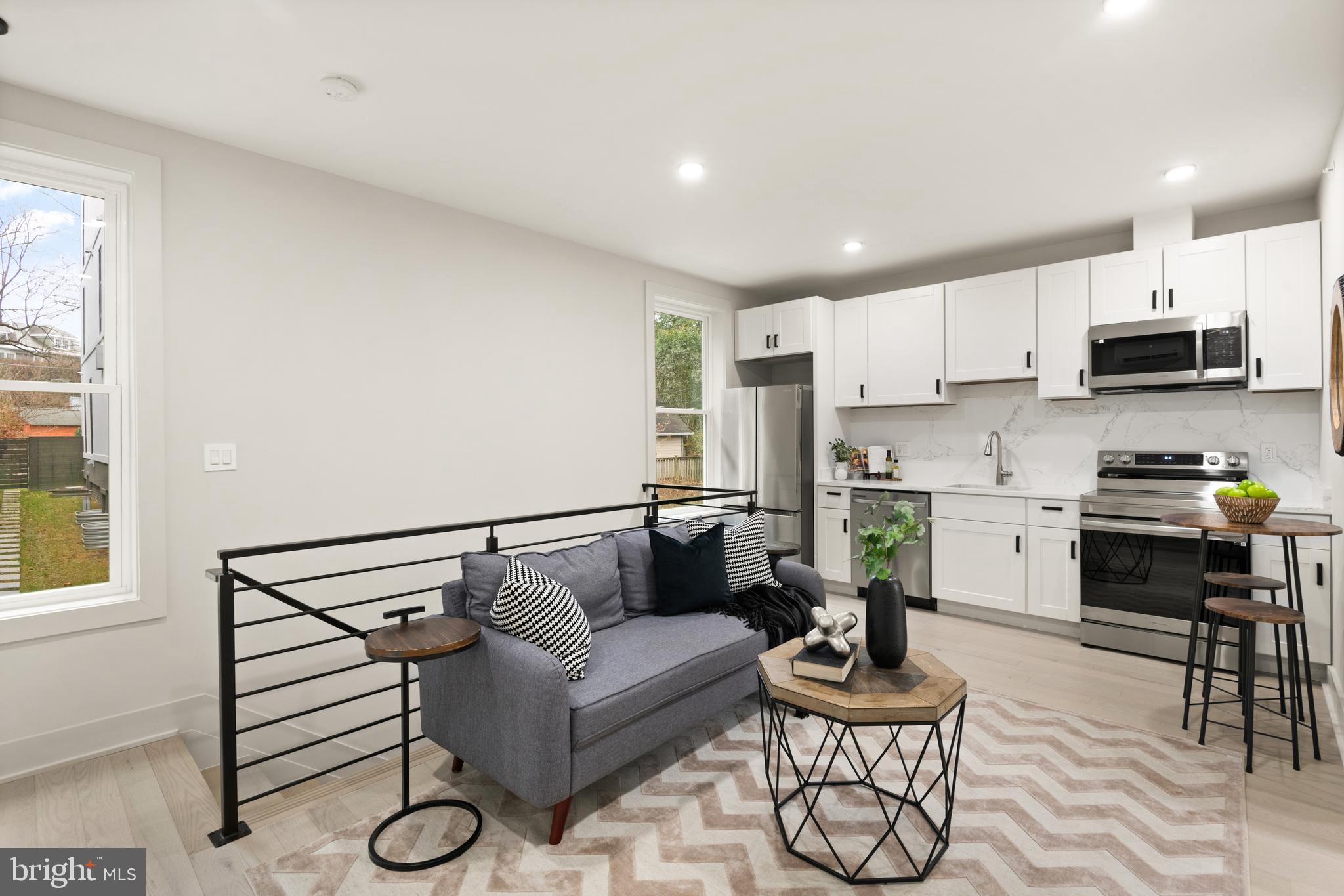 Real estate listing preview #52