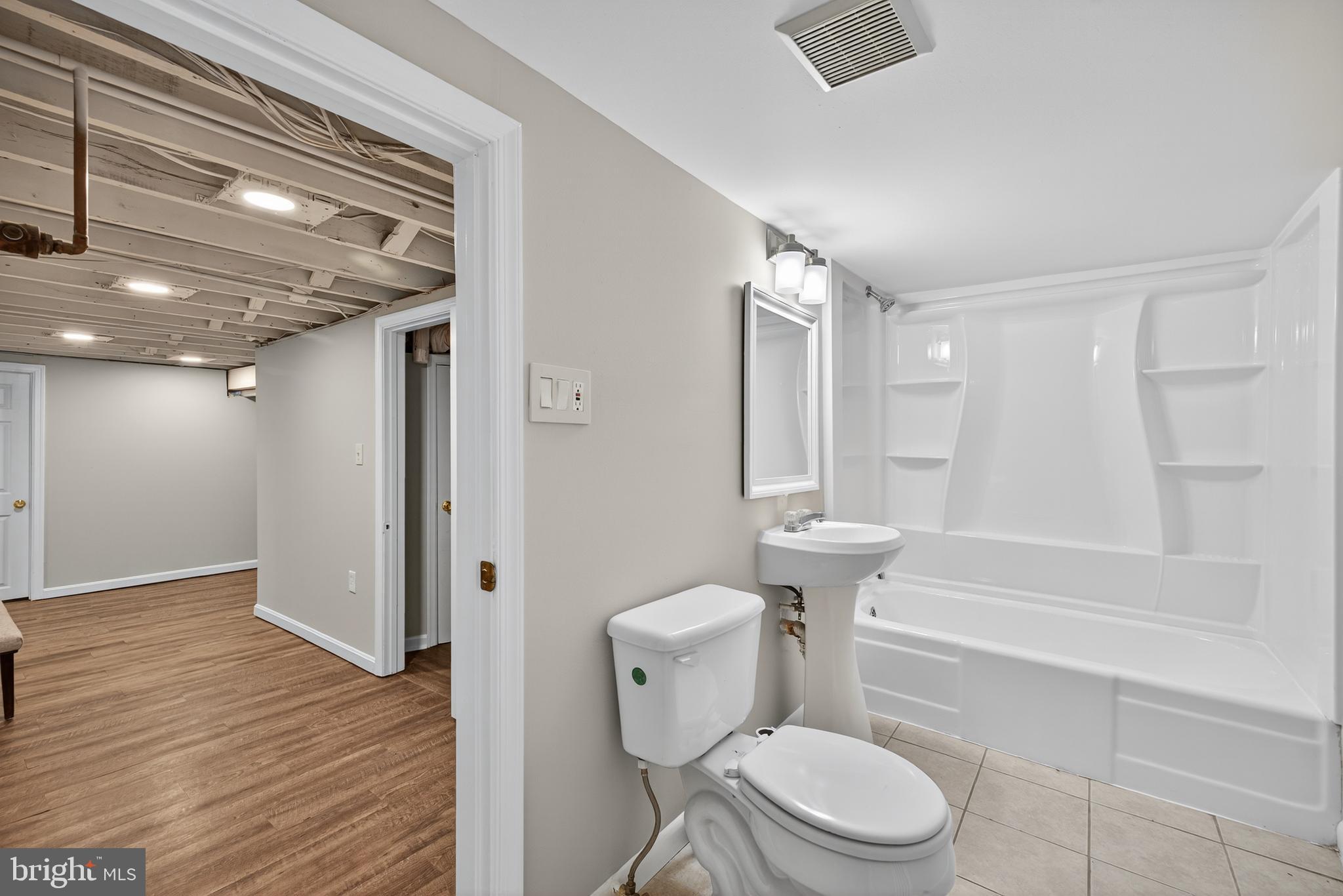 Real estate listing preview #56