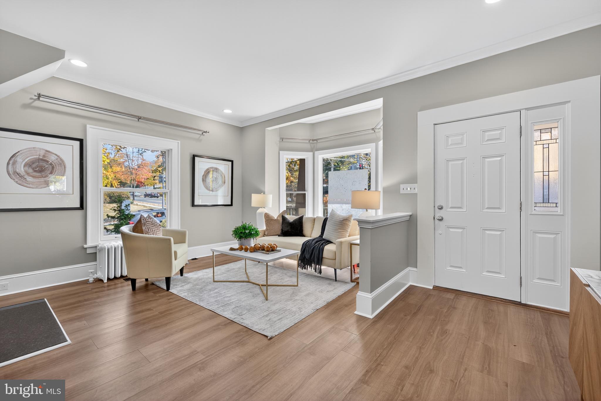 Real estate listing preview #9