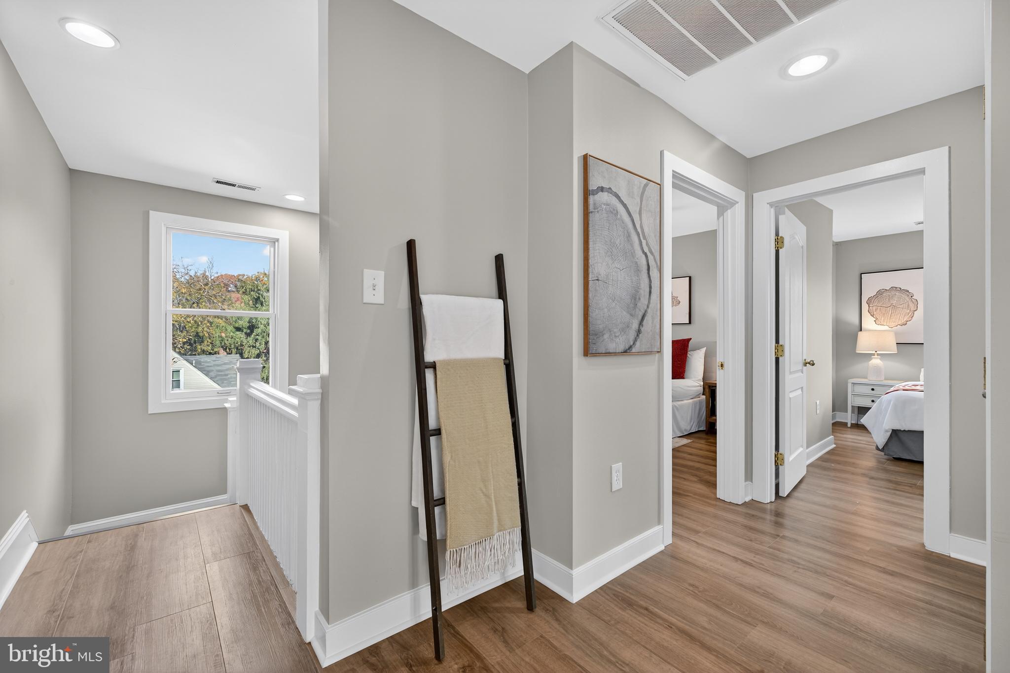 Real estate listing preview #48