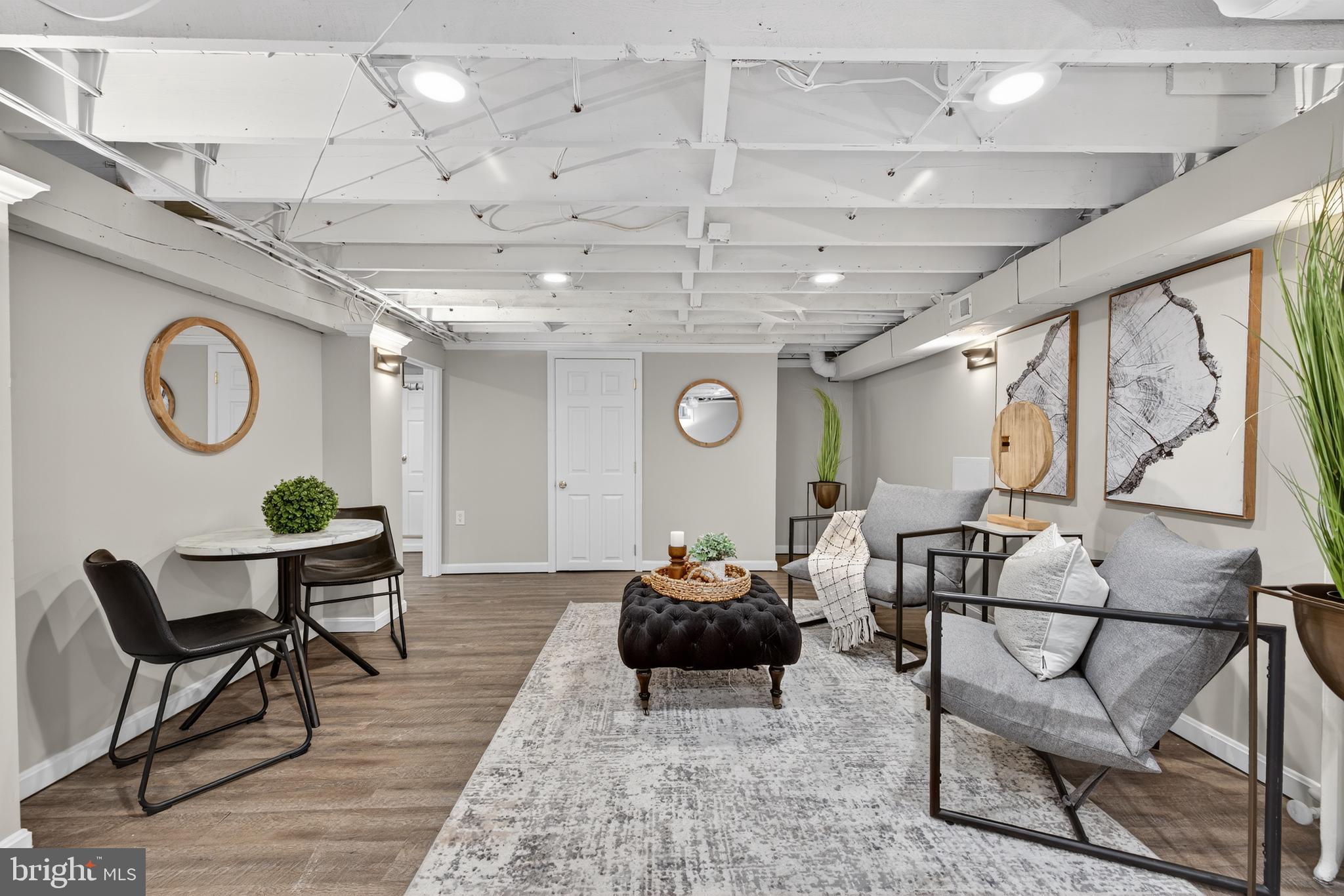 Real estate listing preview #52