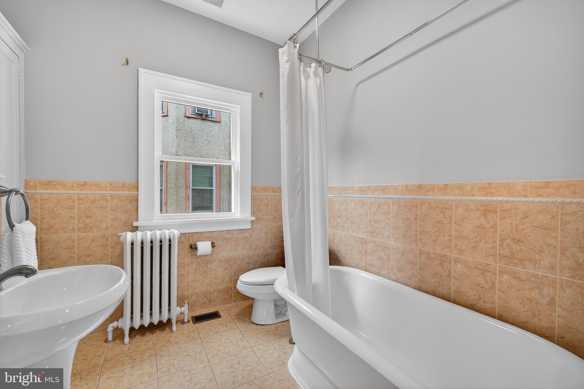 Real estate listing preview #23