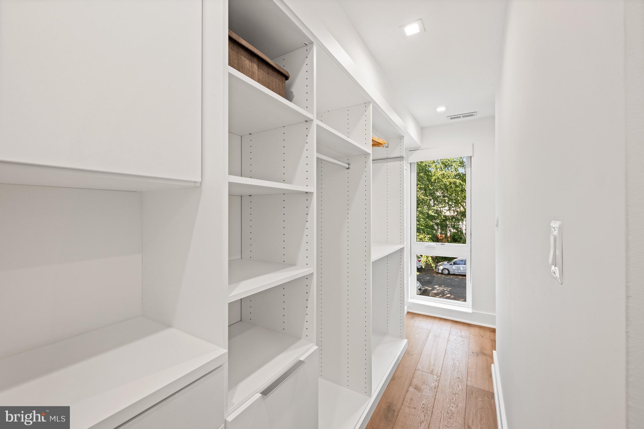 Real estate listing preview #20