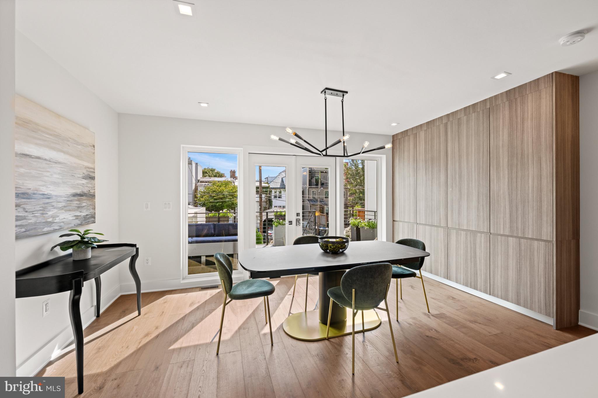 Real estate listing preview #7