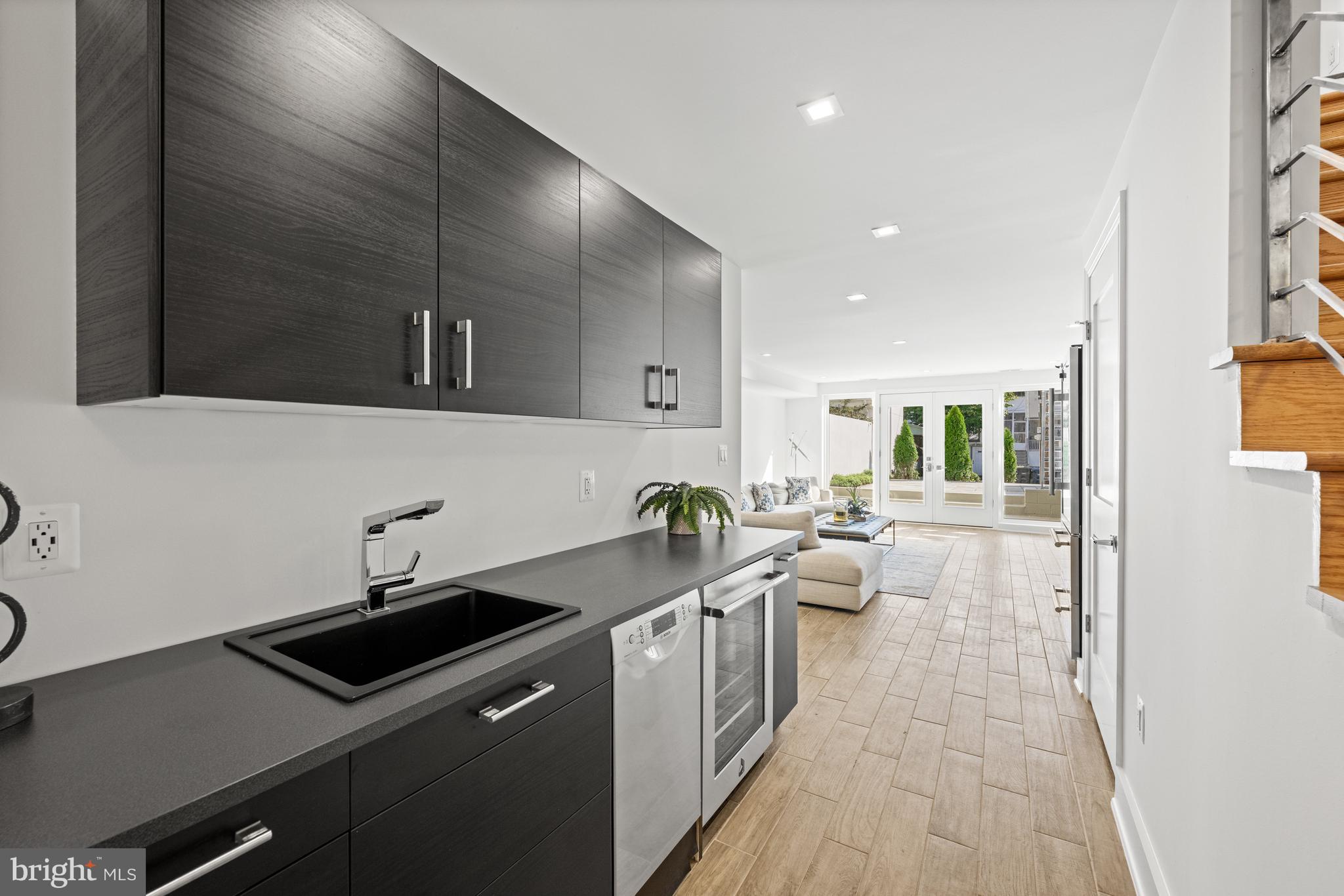 Real estate listing preview #26