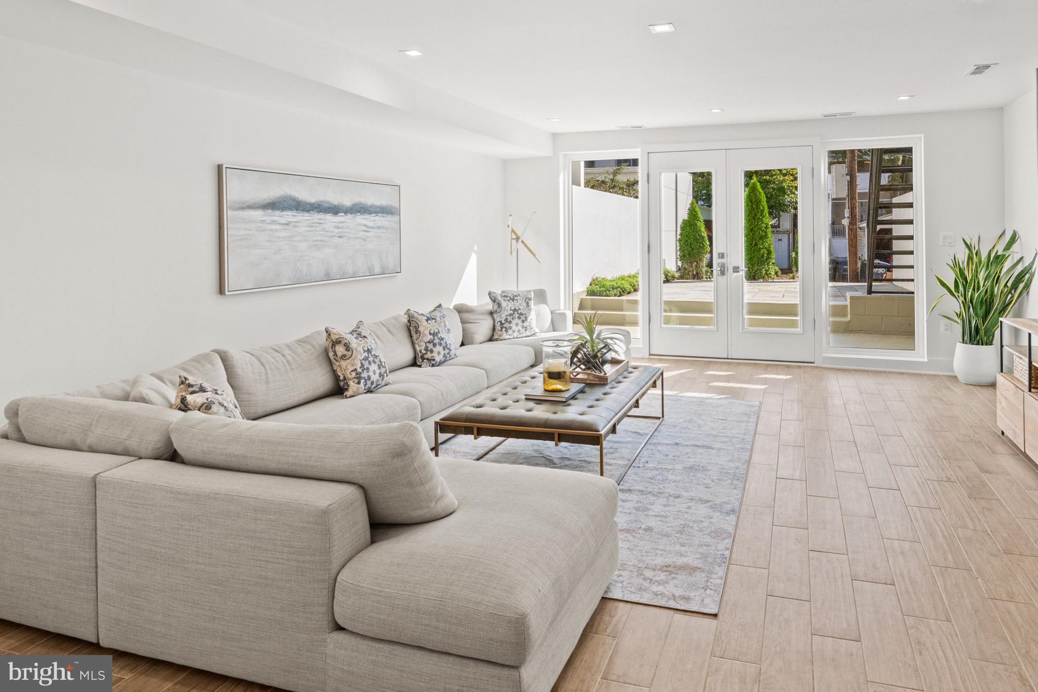 Real estate listing preview #27