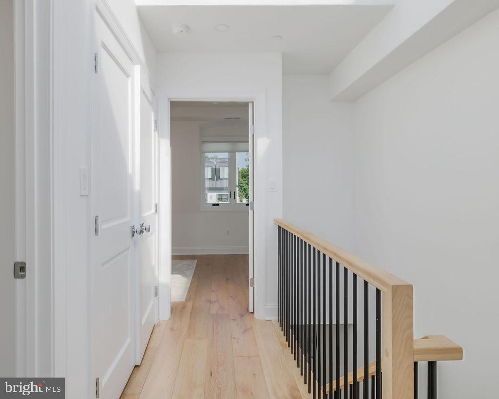 Real estate listing preview #54