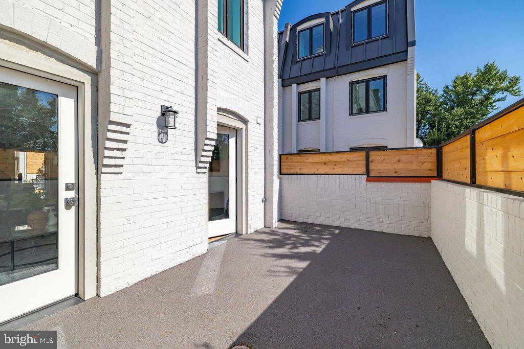 Real estate listing preview #19