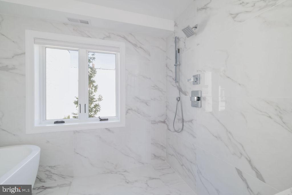 Real estate listing preview #41