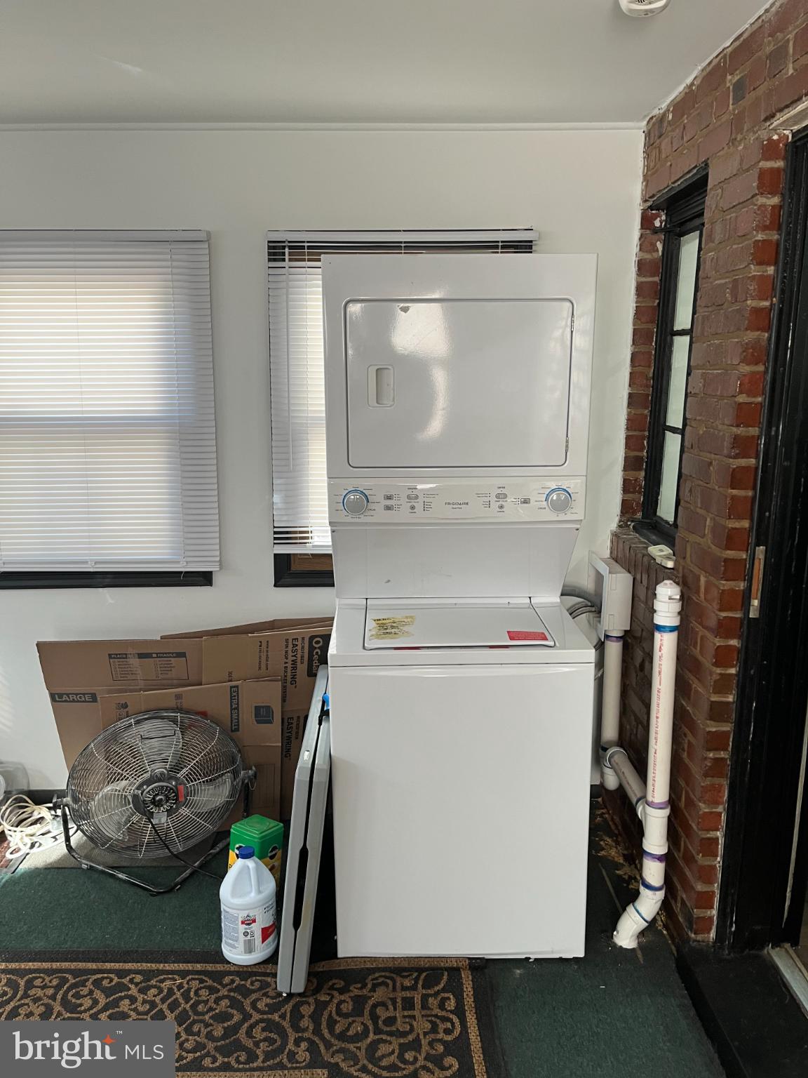 Real estate listing preview #10