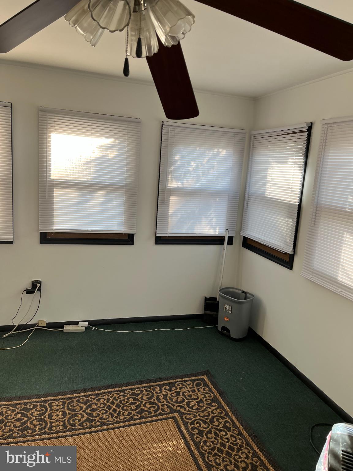 Real estate listing preview #8