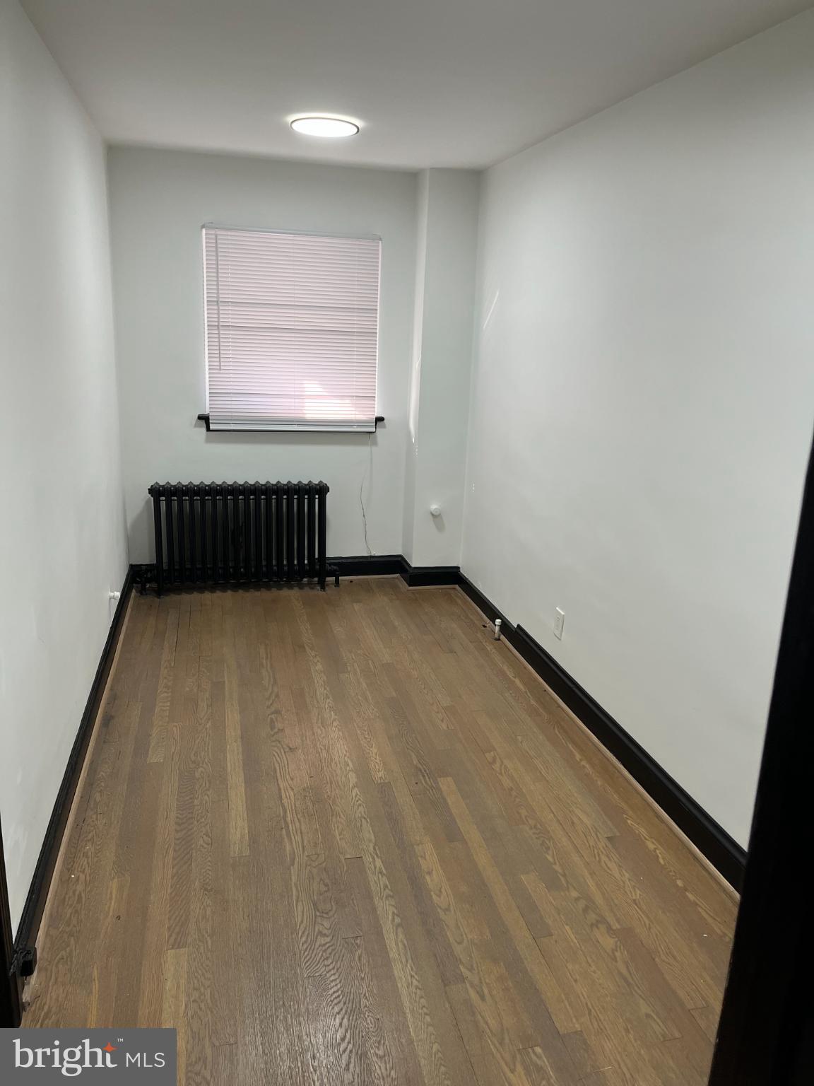 Real estate listing preview #16